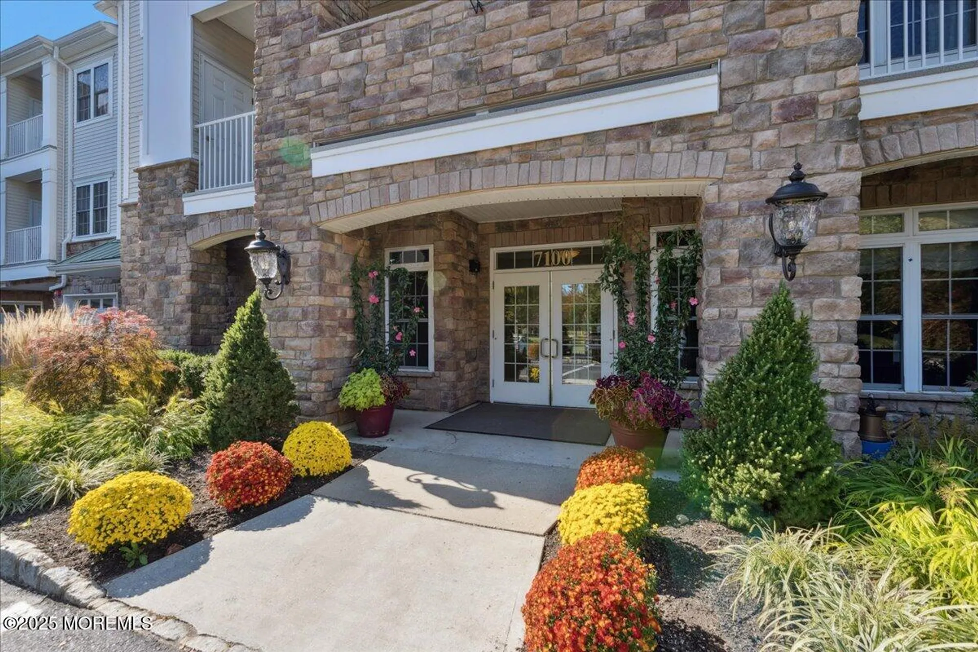 Property Slideshow image 4 of 24 | 7317 falston cir # 7317, Old Bridge, NJ, 08857