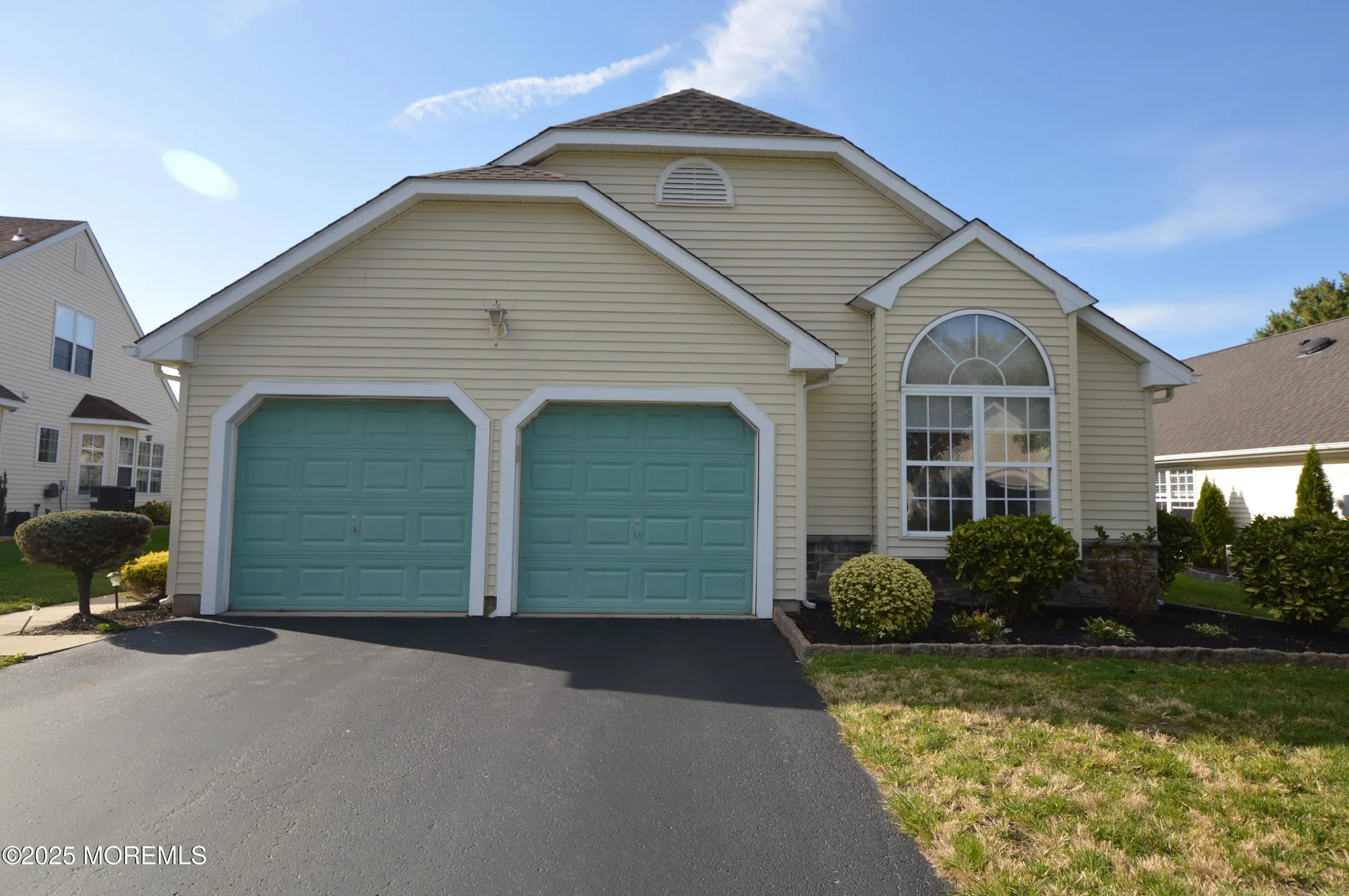 Property Slideshow image 44 of 59 | 3168 wood spring ln, Toms River, NJ, 08755