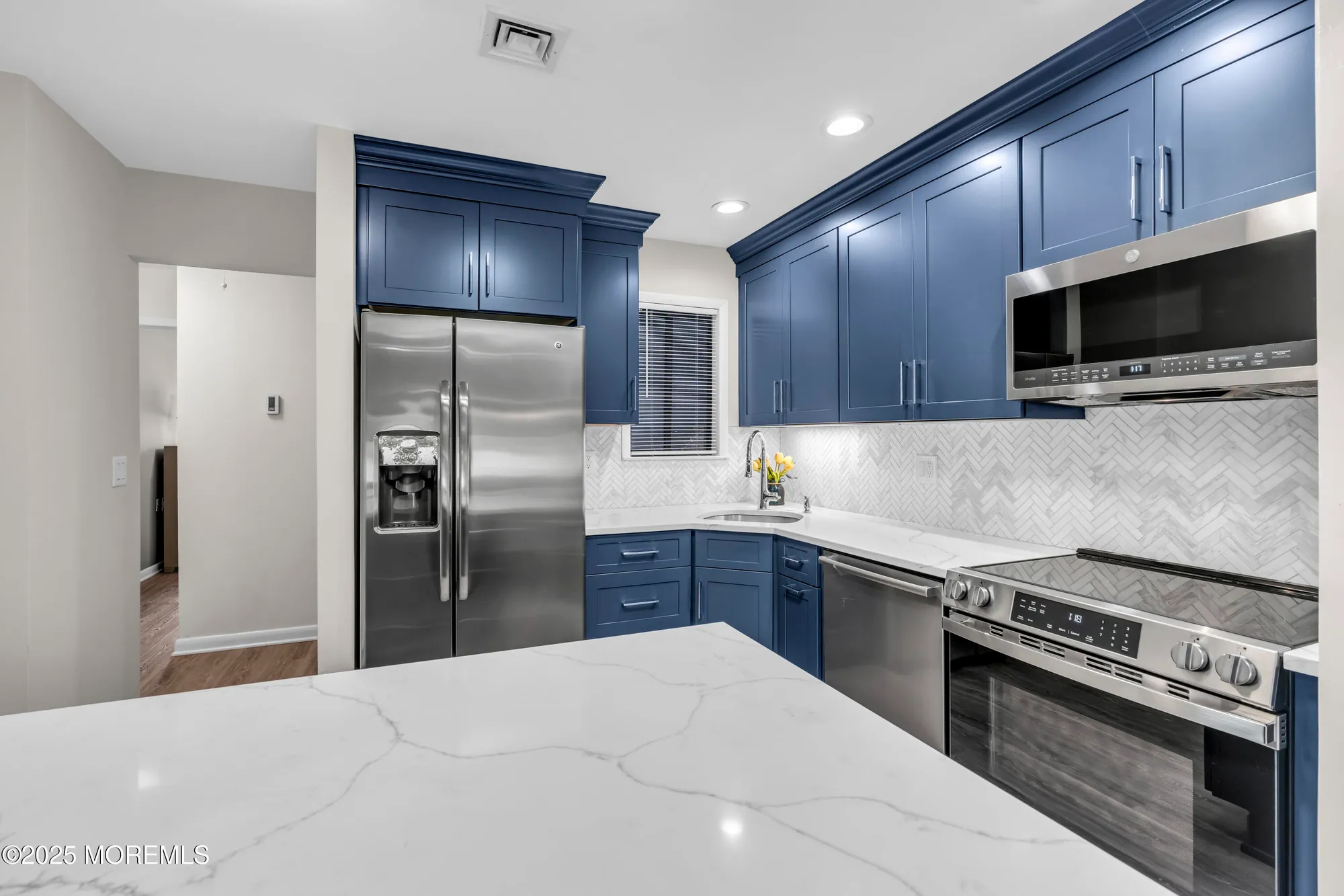 Property Slideshow image 7 of 32 | 22 claremont ct, Red Bank, NJ, 07701
