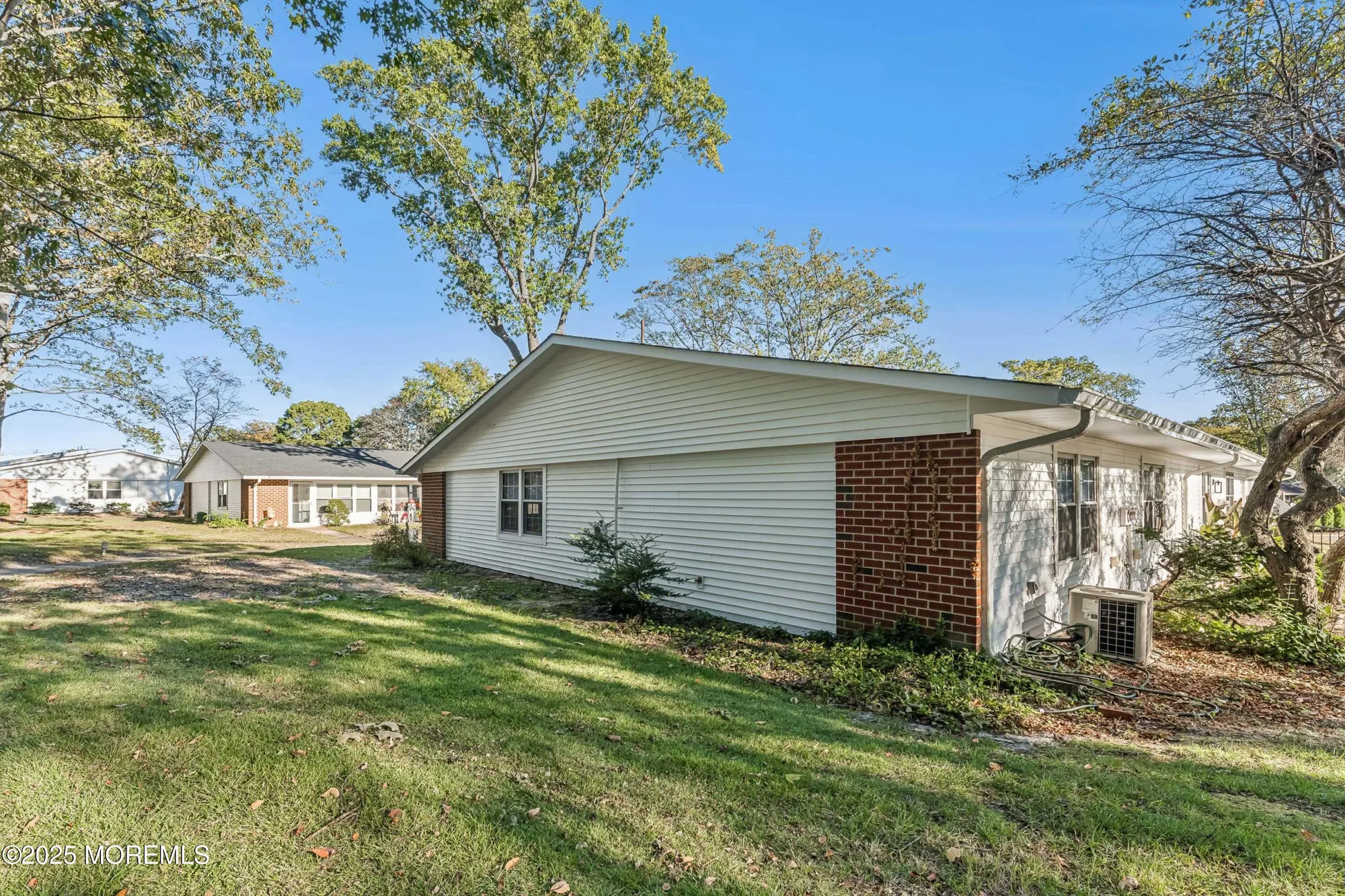 Property Slideshow image 4 of 25 | 829f balmoral ct, Lakewood, NJ, 08701