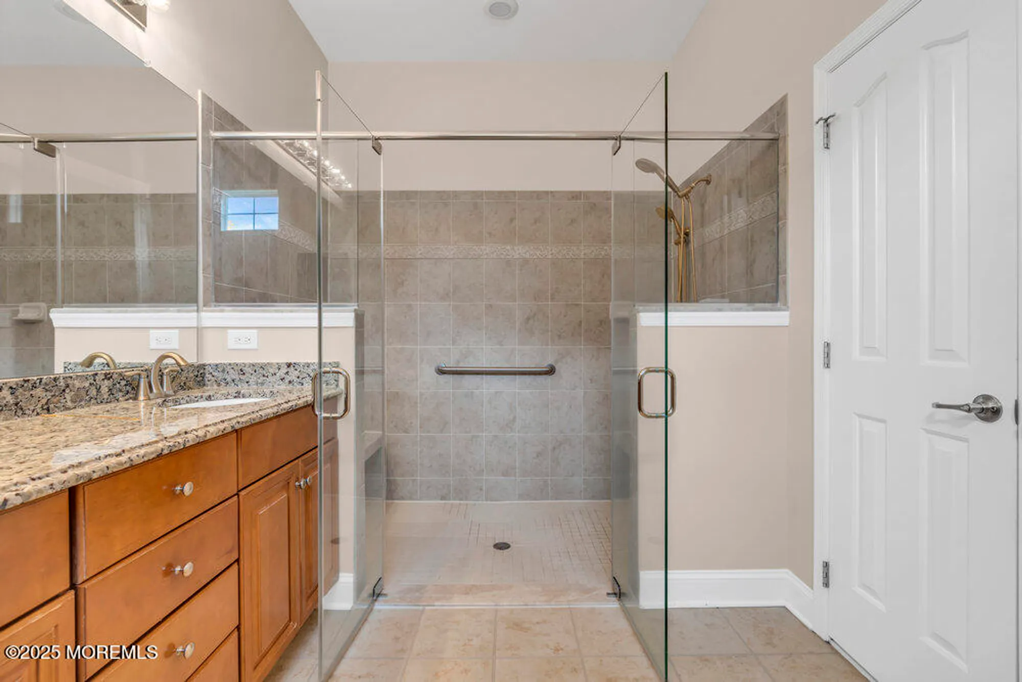 Property Slideshow image 26 of 35 | 156 bayville way, Waretown, NJ, 08758