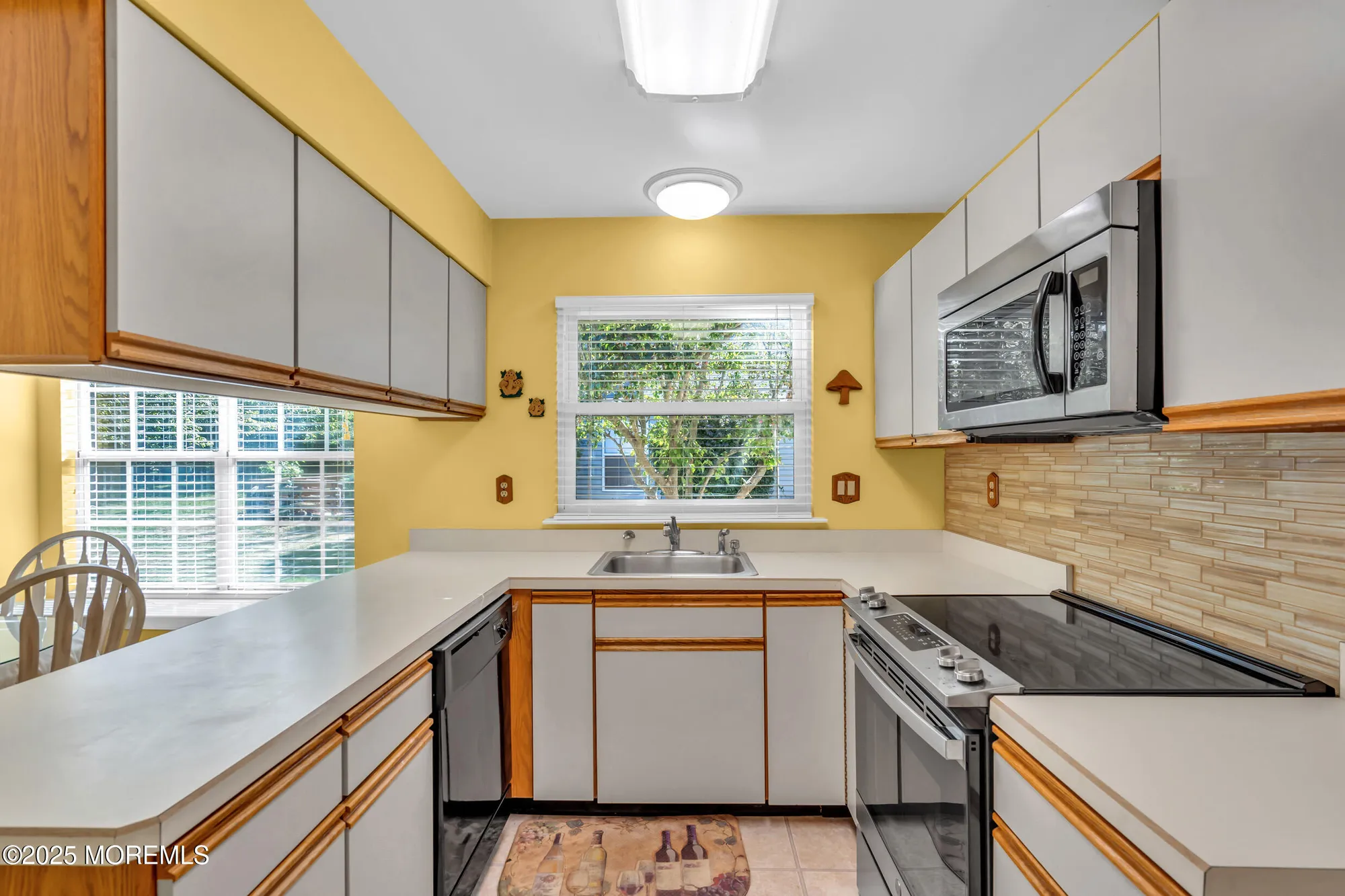 Property Slideshow image 13 of 46 | 12 harrow pl, Manchester, NJ, 08759