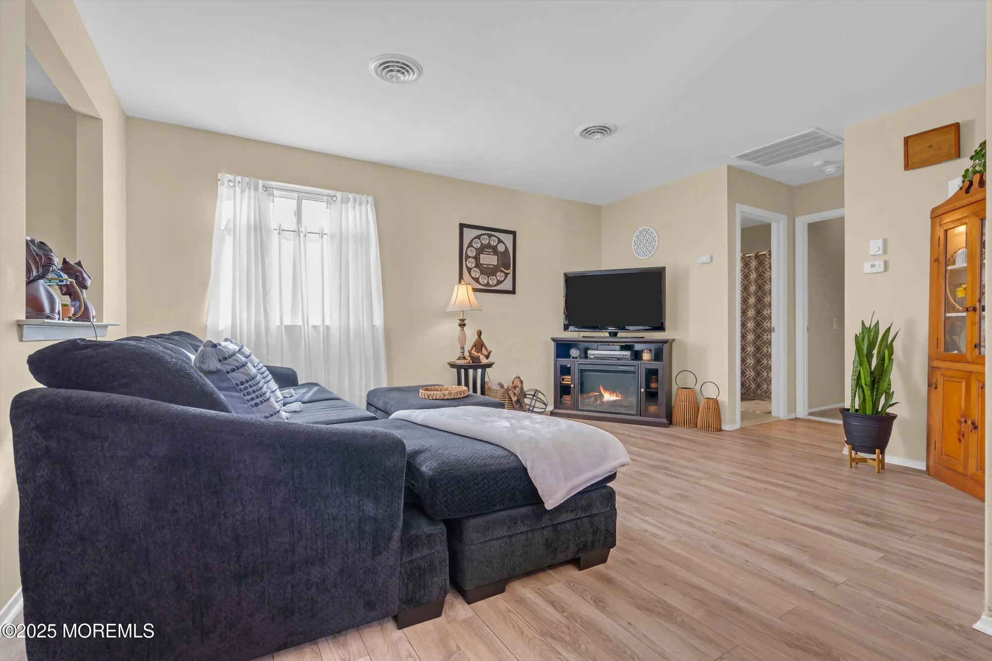 Property Slideshow image 6 of 21 | 29b easton dr, Whiting, NJ, 08759