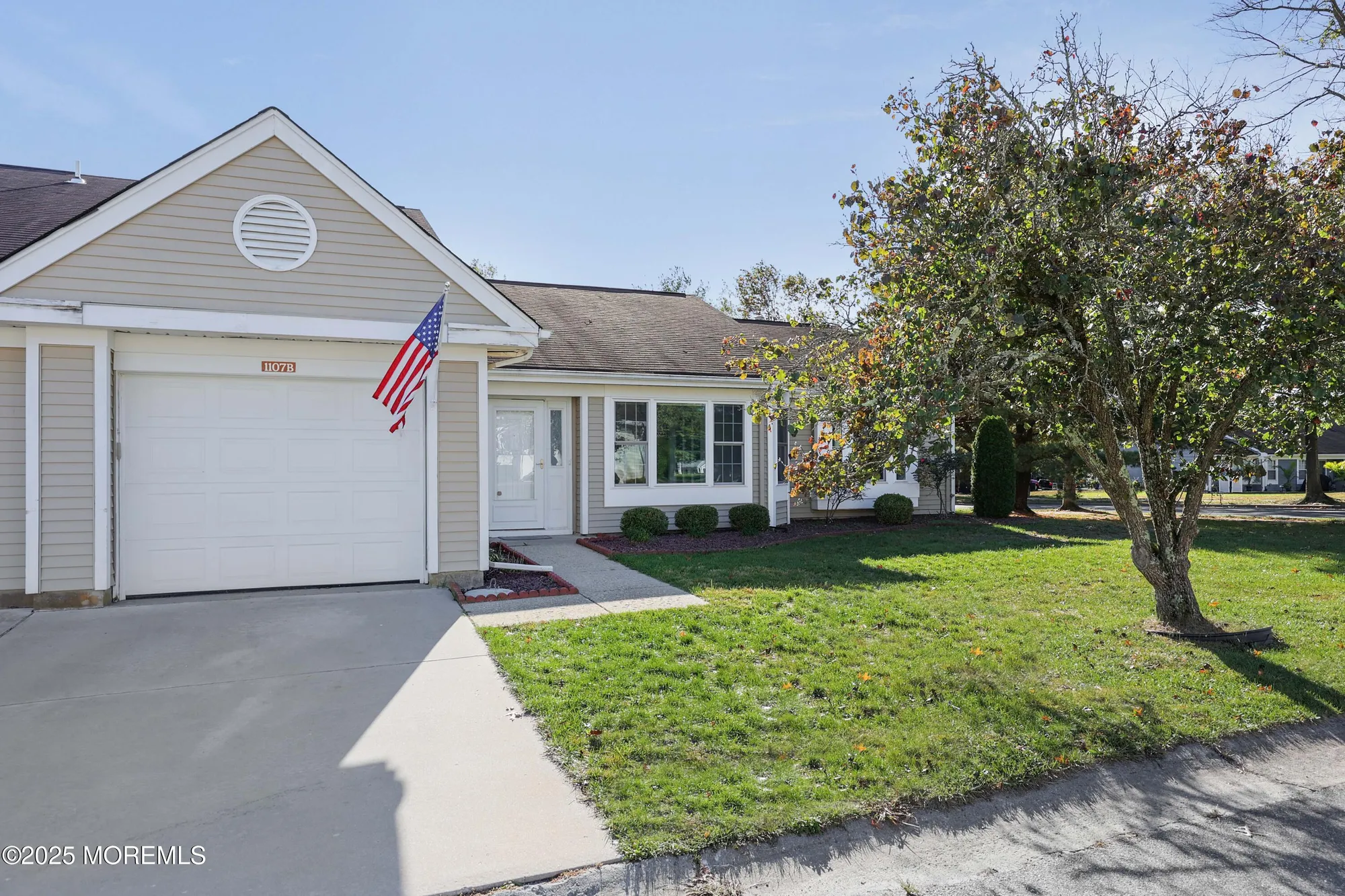 Property Slideshow image 3 of 35 | 1107b buckingham dr, Manchester, NJ, 08759