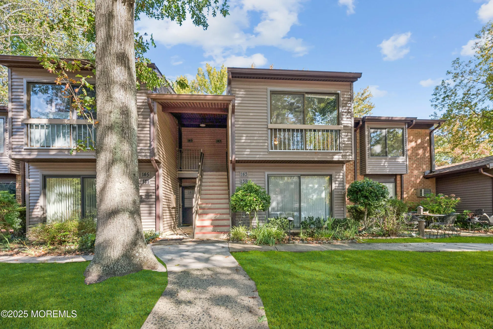 Property Slideshow image 1 of 29 | 143 lexington ct, Red Bank, NJ, 07701