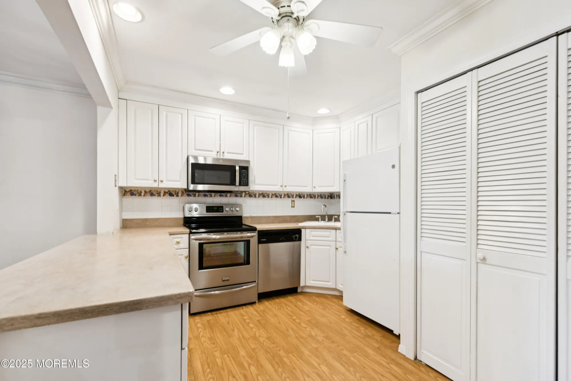 Property Slideshow image 11 of 29 | 143 lexington ct, Red Bank, NJ, 07701