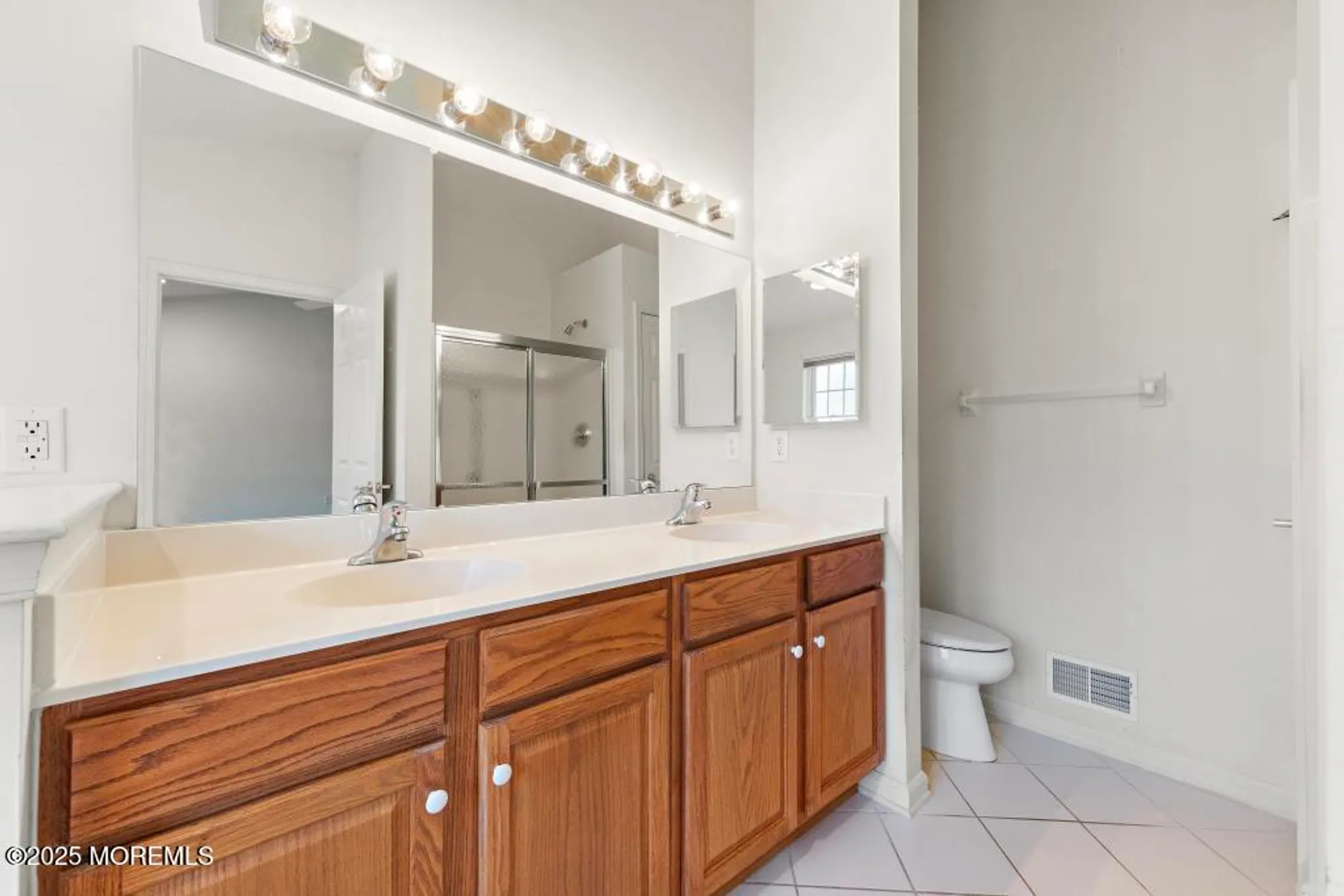 Property Slideshow image 27 of 68 | 18 congressional rd, Jackson, NJ, 08527