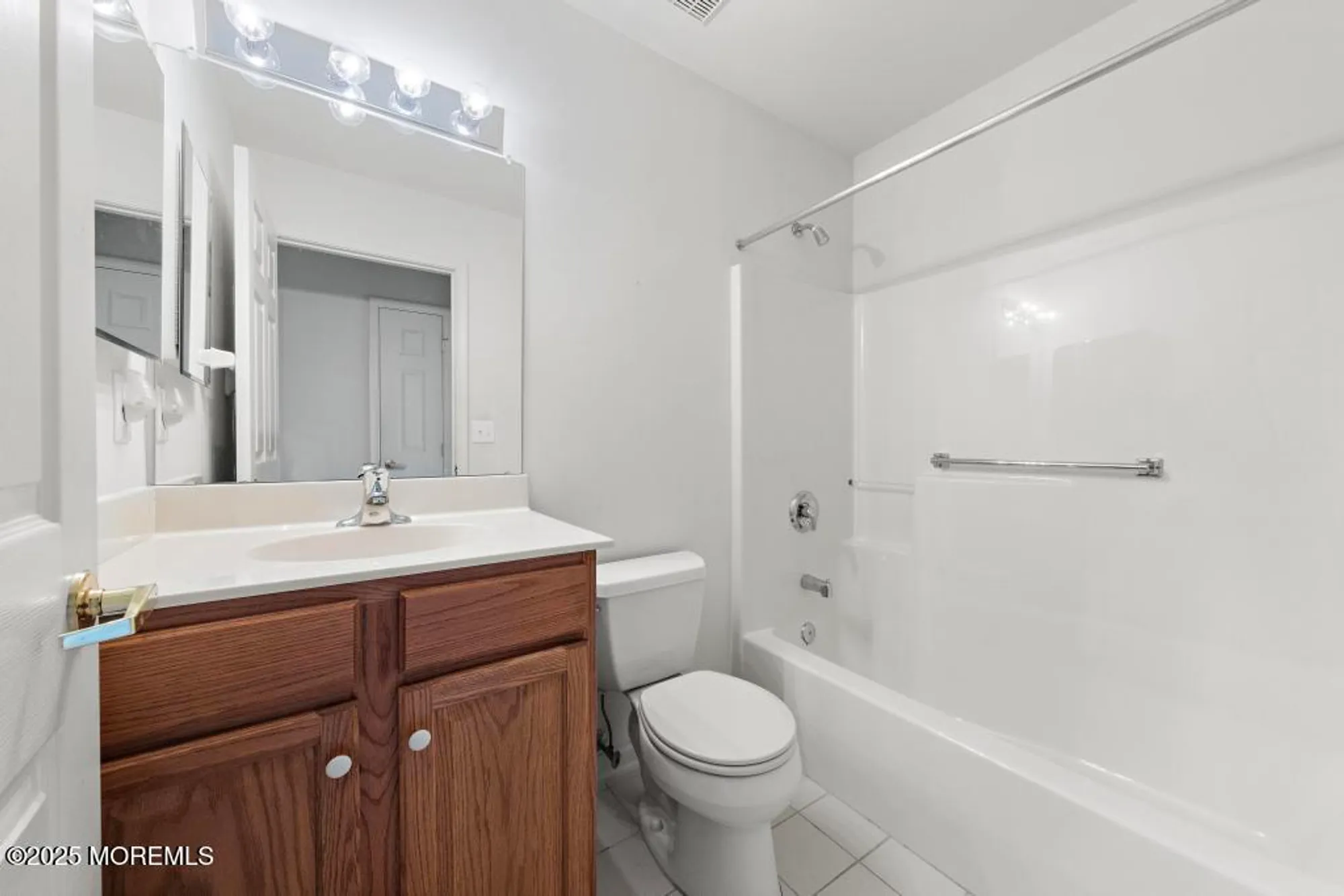 Property Slideshow image 32 of 68 | 18 congressional rd, Jackson, NJ, 08527