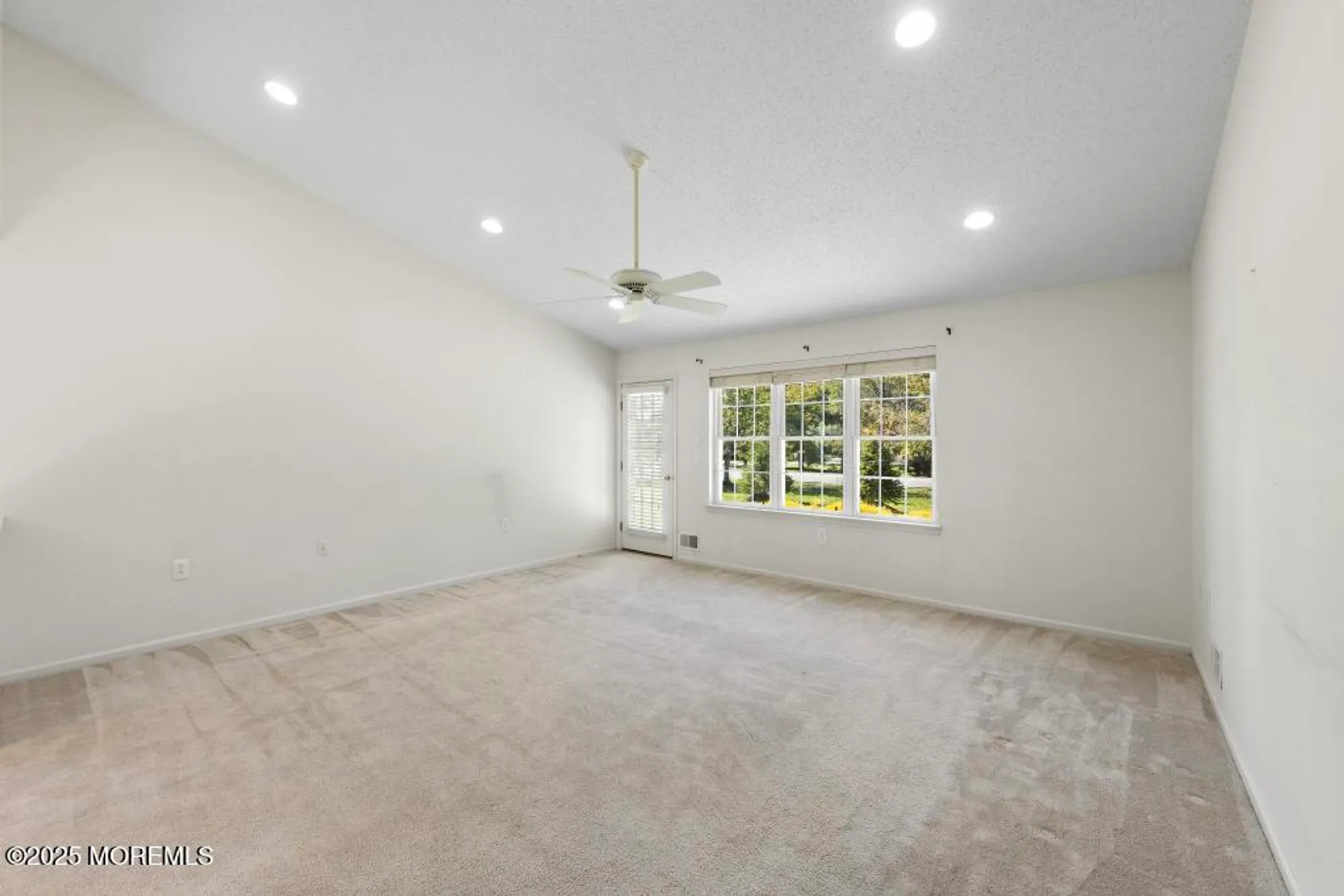 Property Slideshow image 18 of 68 | 18 congressional rd, Jackson, NJ, 08527