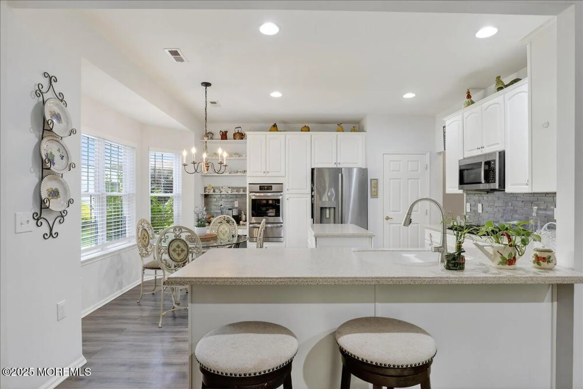 Property Slideshow image 14 of 64 | 10 sunningdale ct, Jackson, NJ, 08527