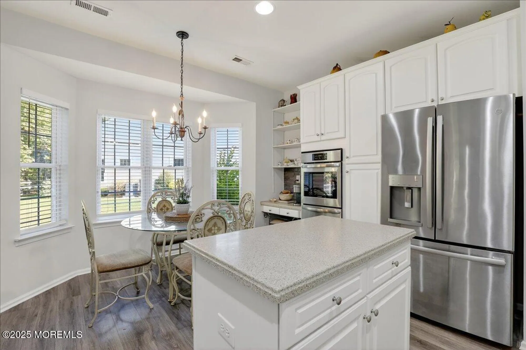 Property Slideshow image 16 of 64 | 10 sunningdale ct, Jackson, NJ, 08527