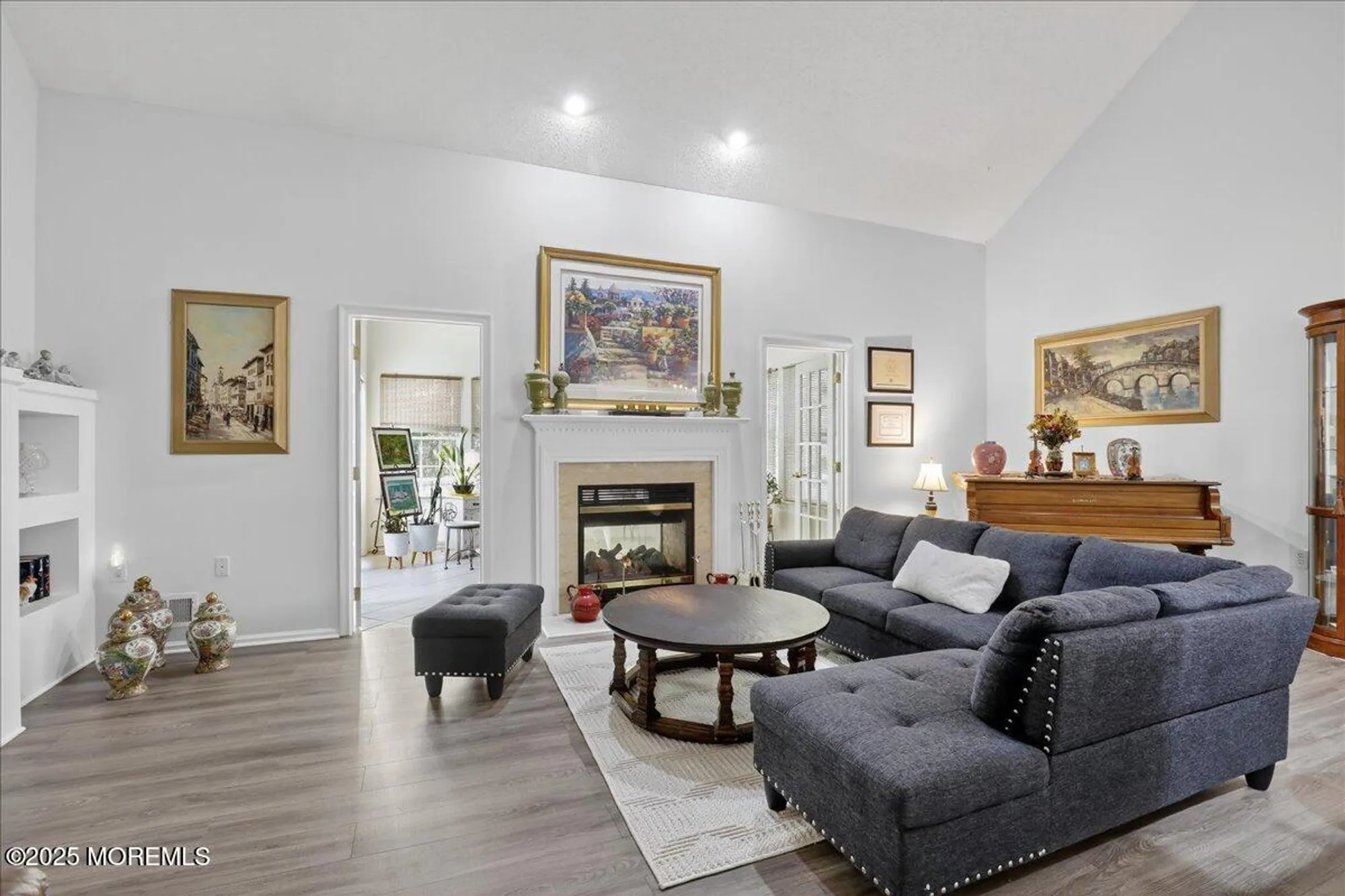 Property Slideshow image 20 of 64 | 10 sunningdale ct, Jackson, NJ, 08527