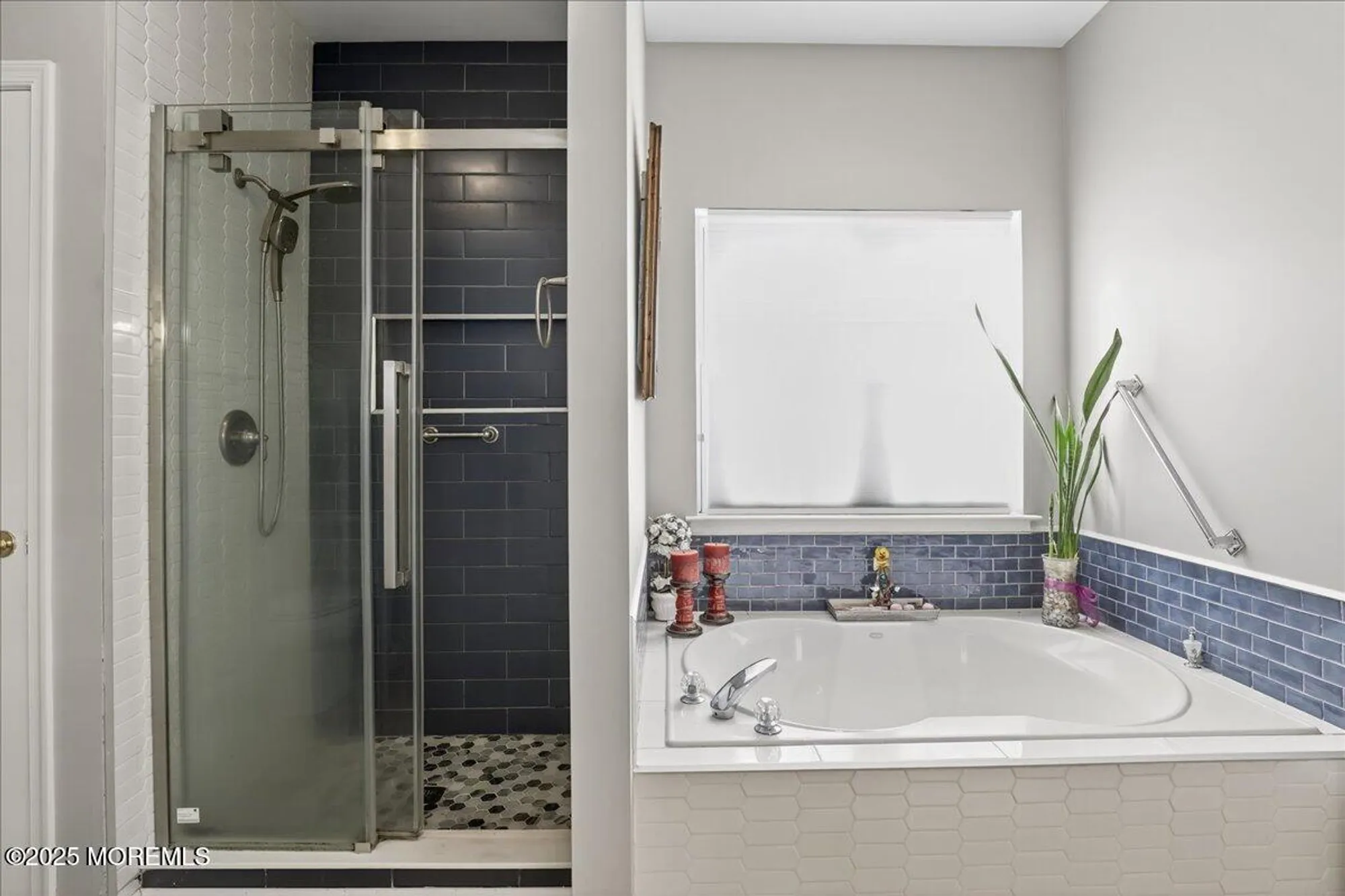 Property Slideshow image 31 of 64 | 10 sunningdale ct, Jackson, NJ, 08527