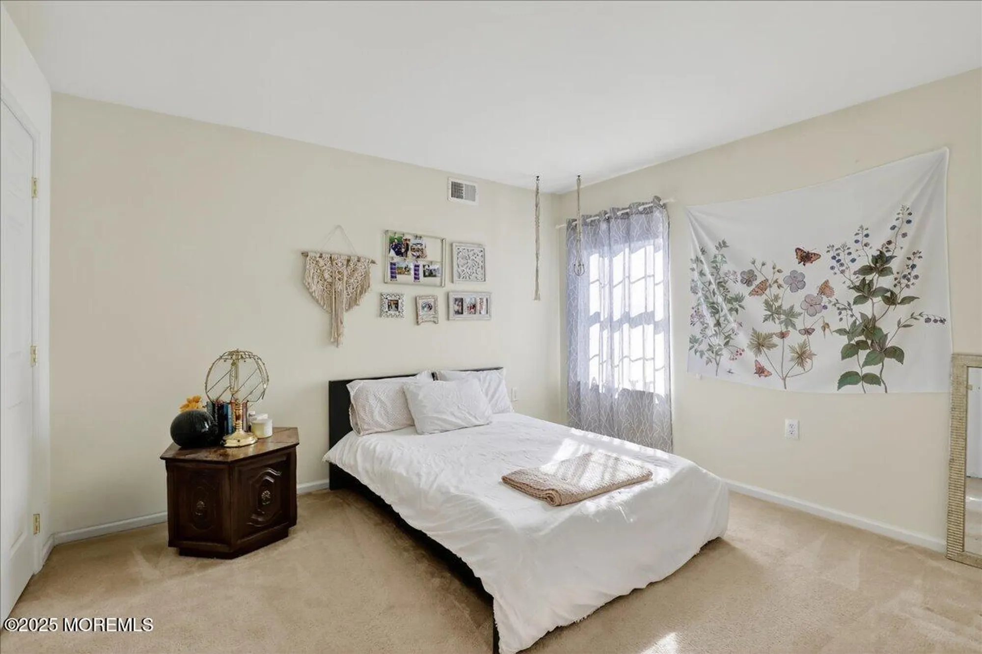 Property Slideshow image 45 of 64 | 10 sunningdale ct, Jackson, NJ, 08527