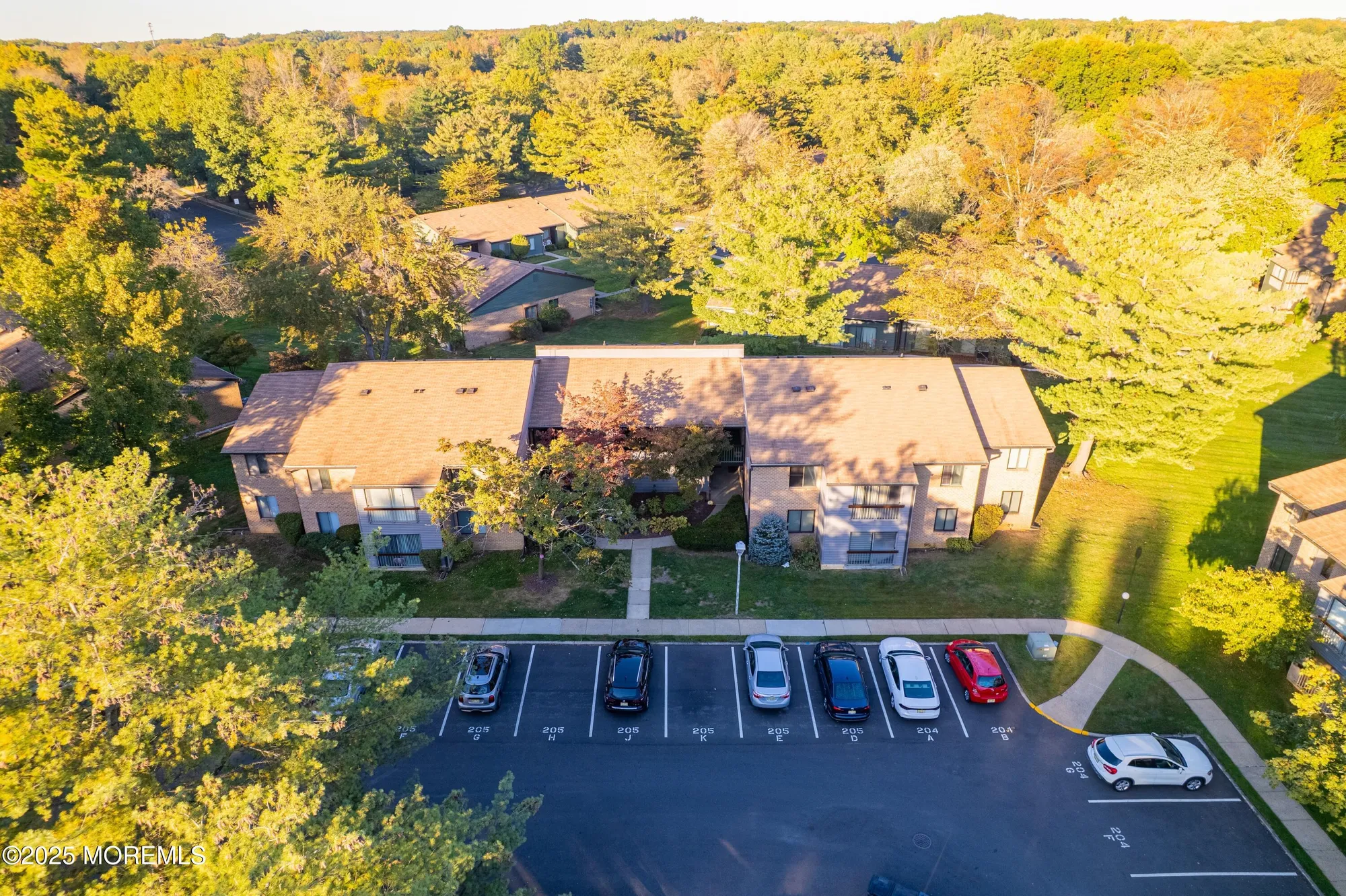 Property Slideshow image 5 of 20 | 205 covered bridge blvd unit k, Manalapan, NJ, 07726