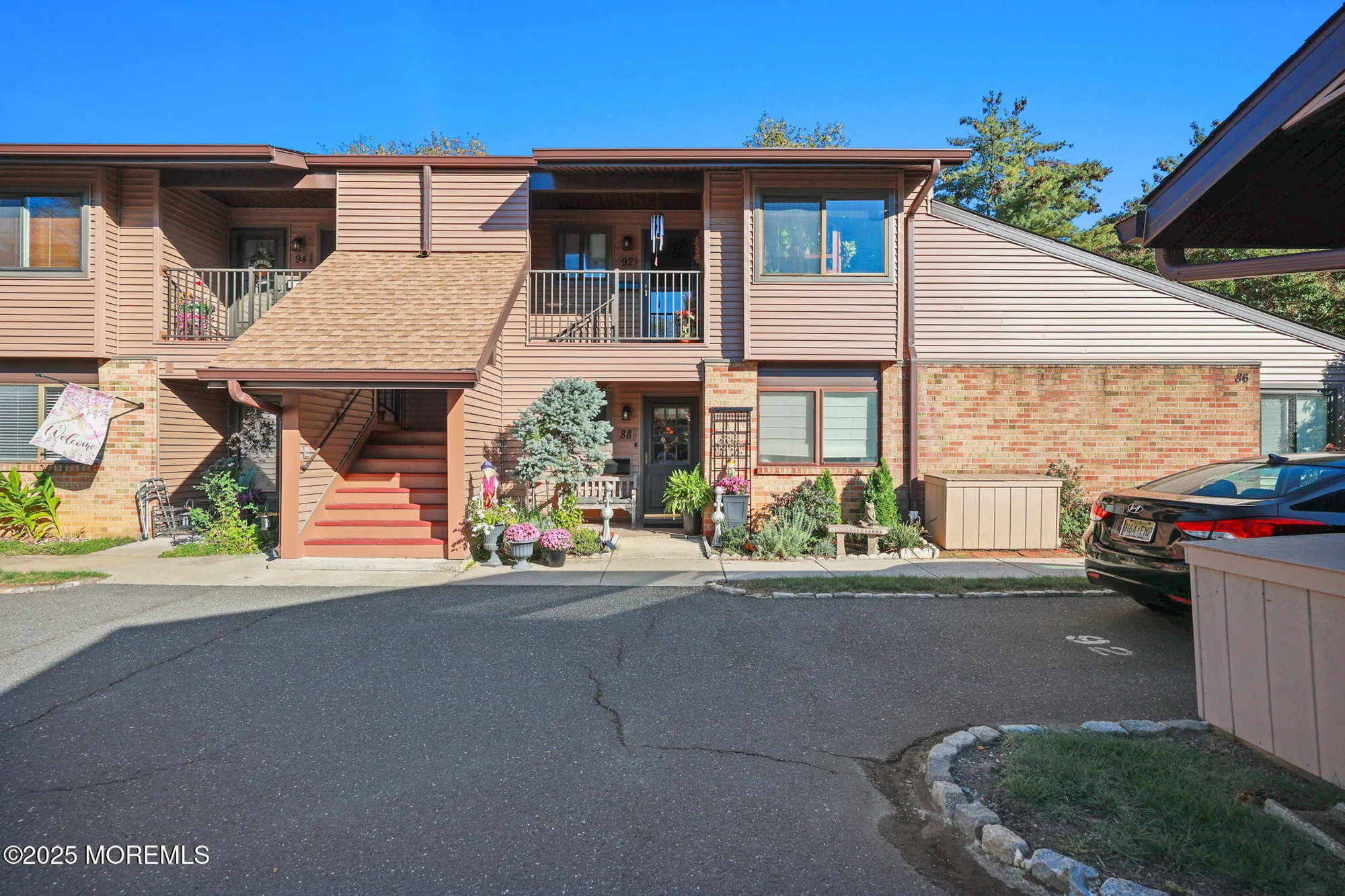 Property Slideshow image 21 of 33 | 88 friendship ct, Red Bank, NJ, 07701