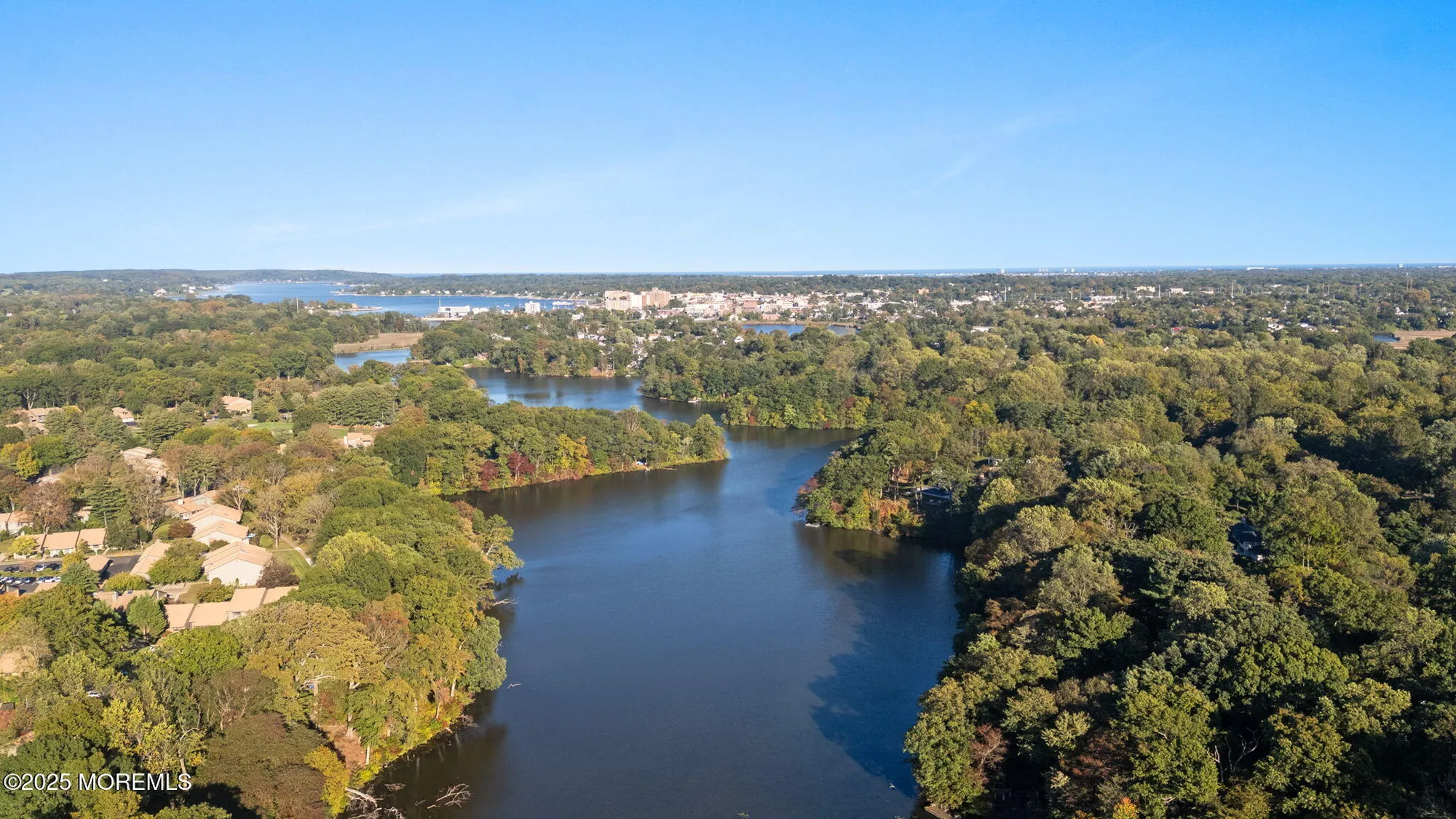 Property Slideshow image 24 of 33 | 88 friendship ct, Red Bank, NJ, 07701