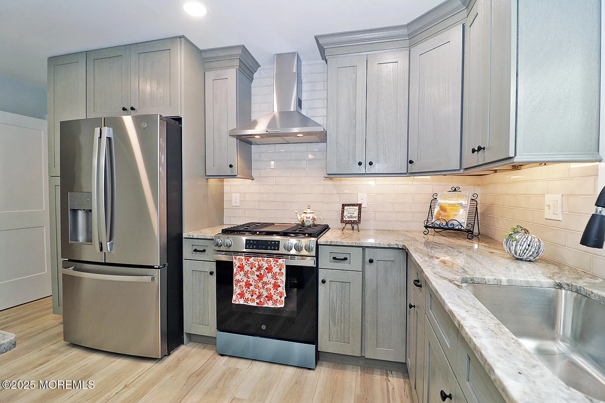 Property Slideshow image 9 of 55 | 143 westbrook dr, Toms River, NJ, 08757