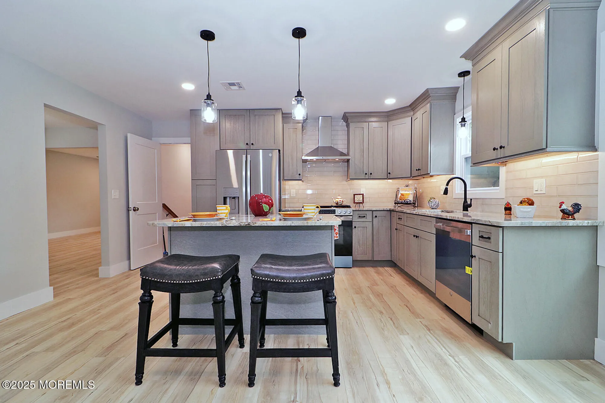 Property Slideshow image 7 of 55 | 143 westbrook dr, Toms River, NJ, 08757