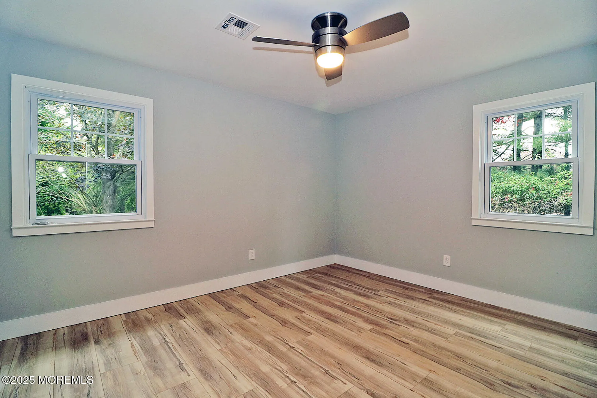 Property Slideshow image 24 of 55 | 143 westbrook dr, Toms River, NJ, 08757