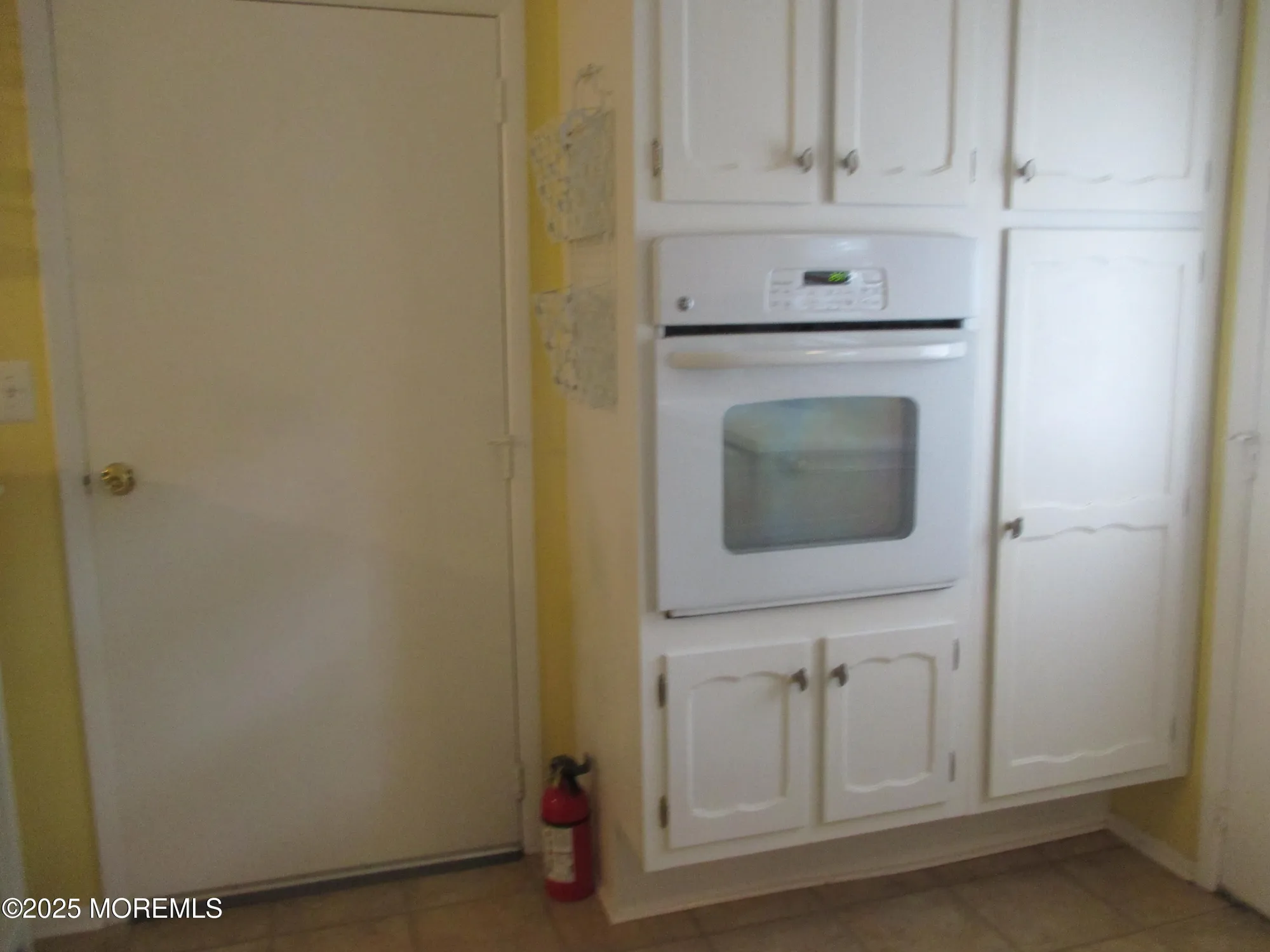 Property Slideshow image 17 of 34 | 465d thornbury ct, Lakewood, NJ, 08701