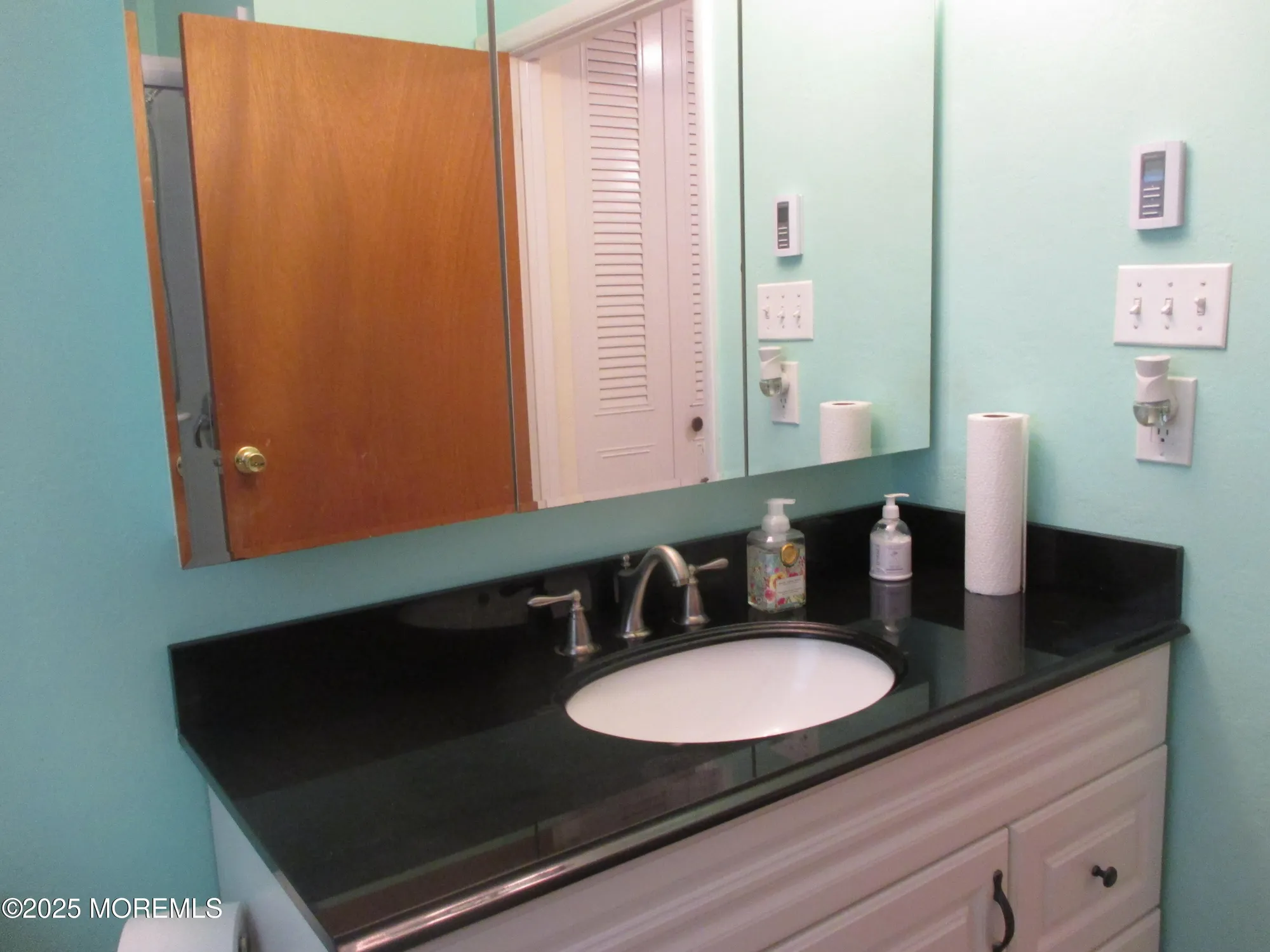 Property Slideshow image 22 of 34 | 465d thornbury ct, Lakewood, NJ, 08701