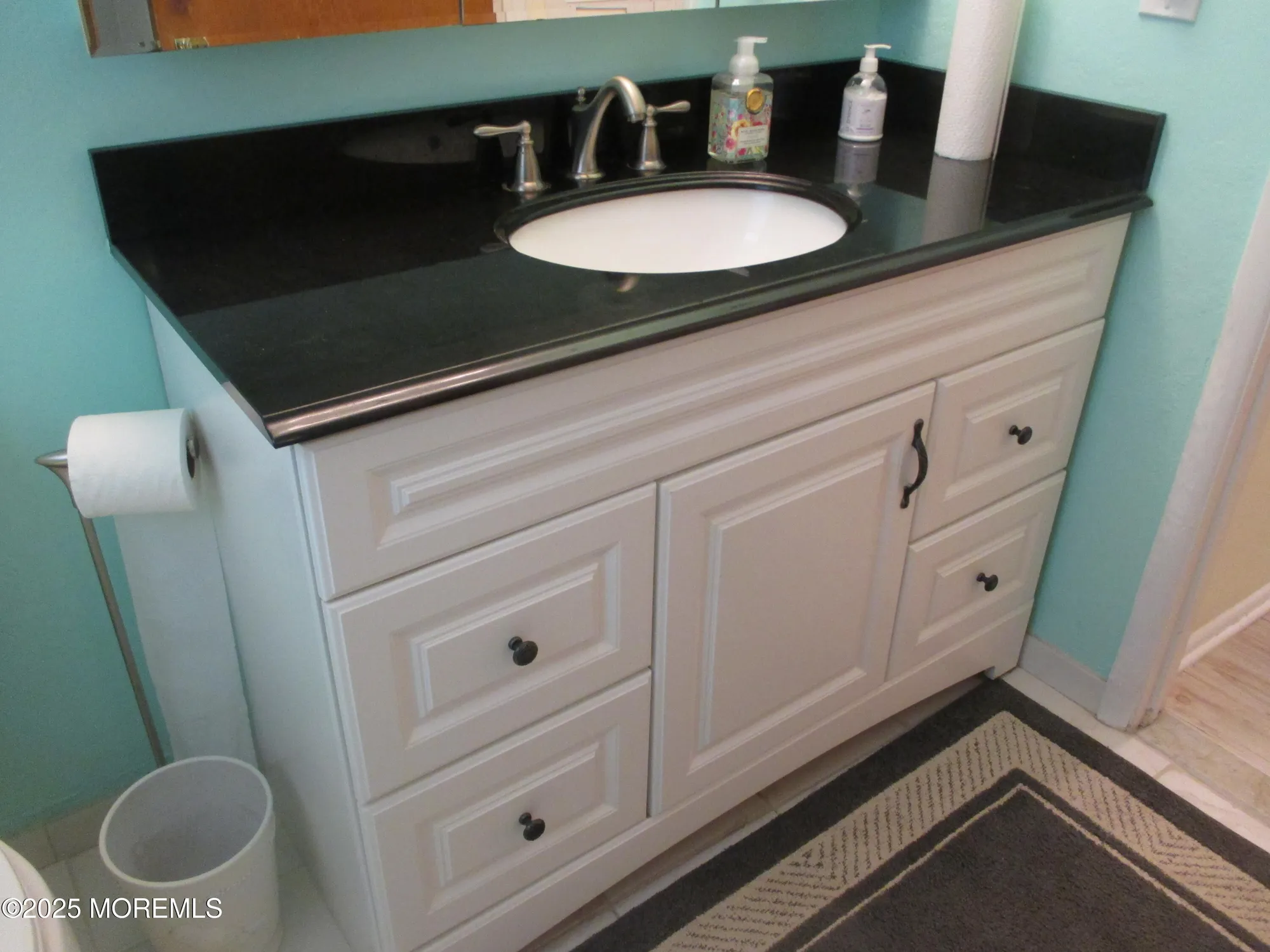 Property Slideshow image 23 of 34 | 465d thornbury ct, Lakewood, NJ, 08701