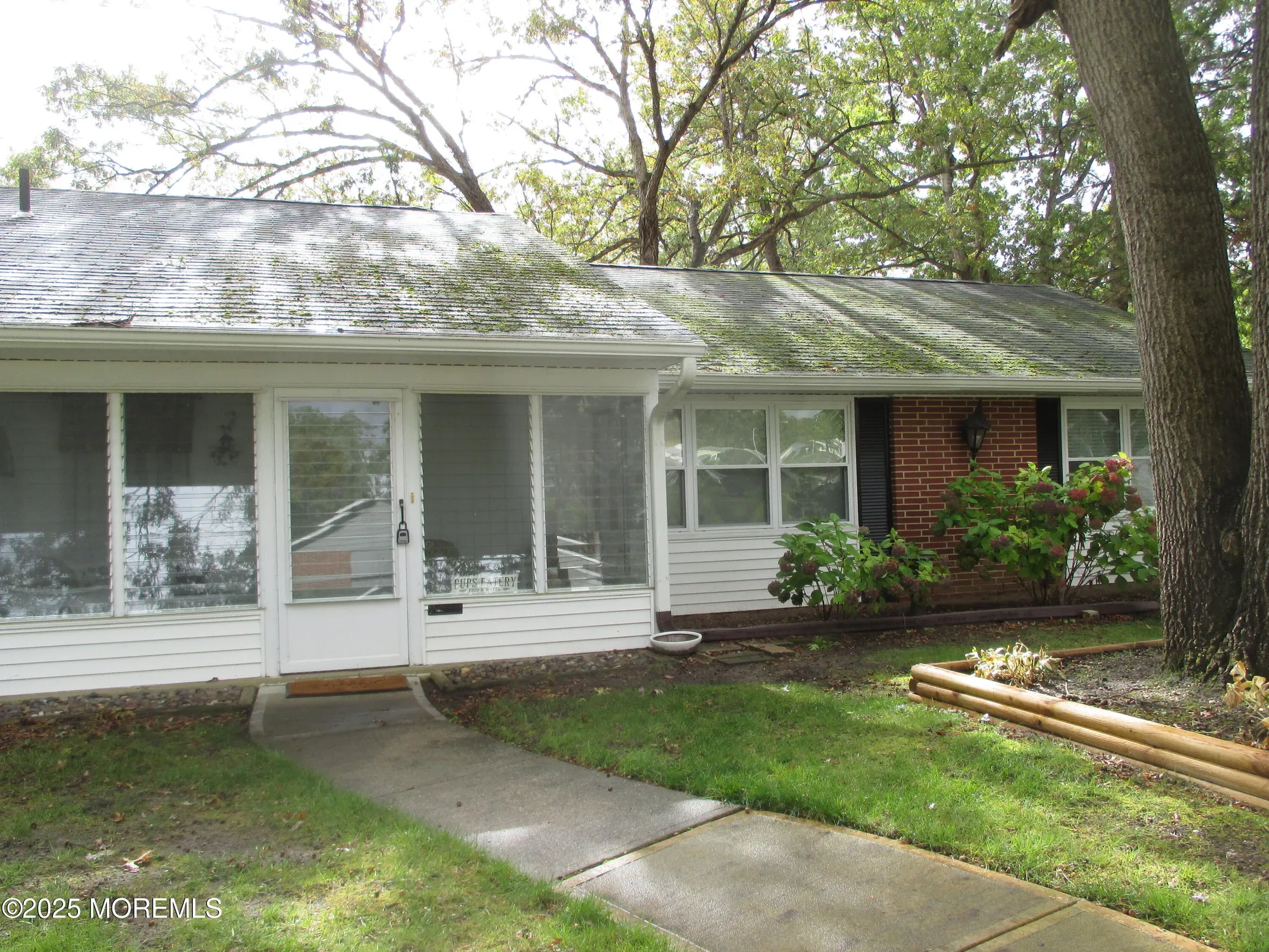 Property Slideshow image 1 of 34 | 465d thornbury ct, Lakewood, NJ, 08701