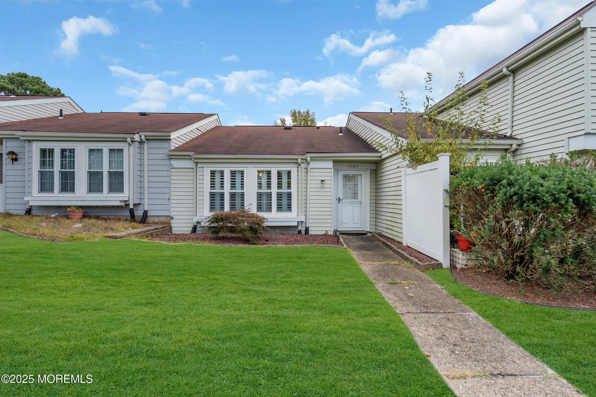 Property Slideshow image 1 of 36 | 439c chesterfield ct, Toms River, NJ, 08753