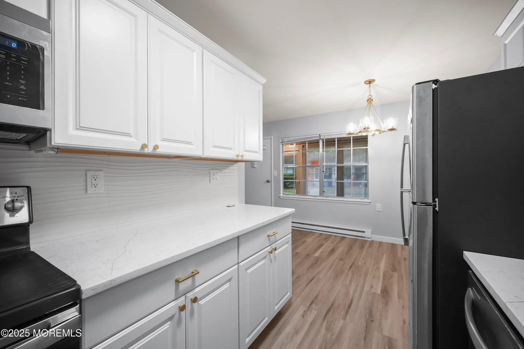 Property Slideshow image 4 of 17 | 139 farrington ct b, Lakewood, NJ, 08701