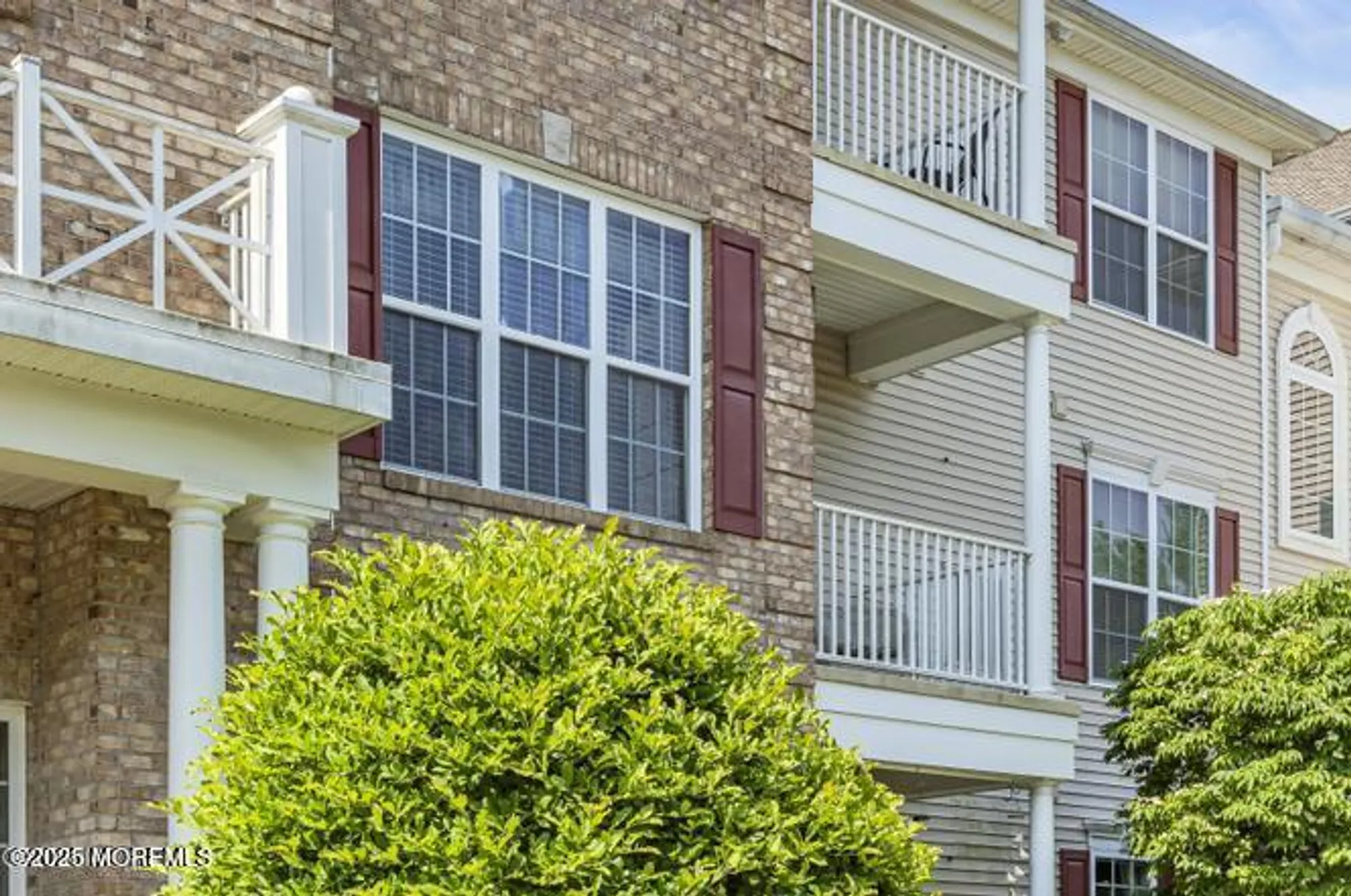 Property Slideshow image 2 of 48 | 629 sophee ln, Lakewood, NJ, 08701