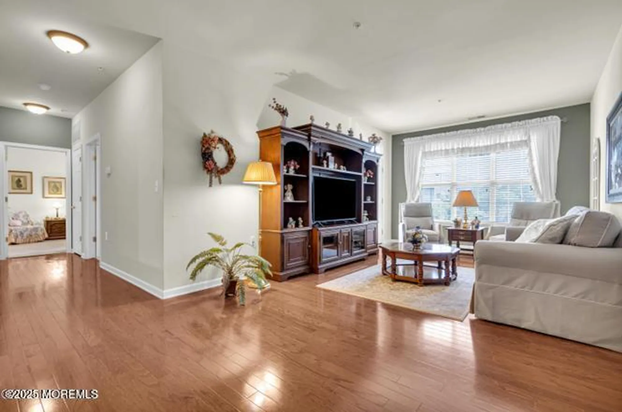 Property Slideshow image 9 of 48 | 629 sophee ln, Lakewood, NJ, 08701