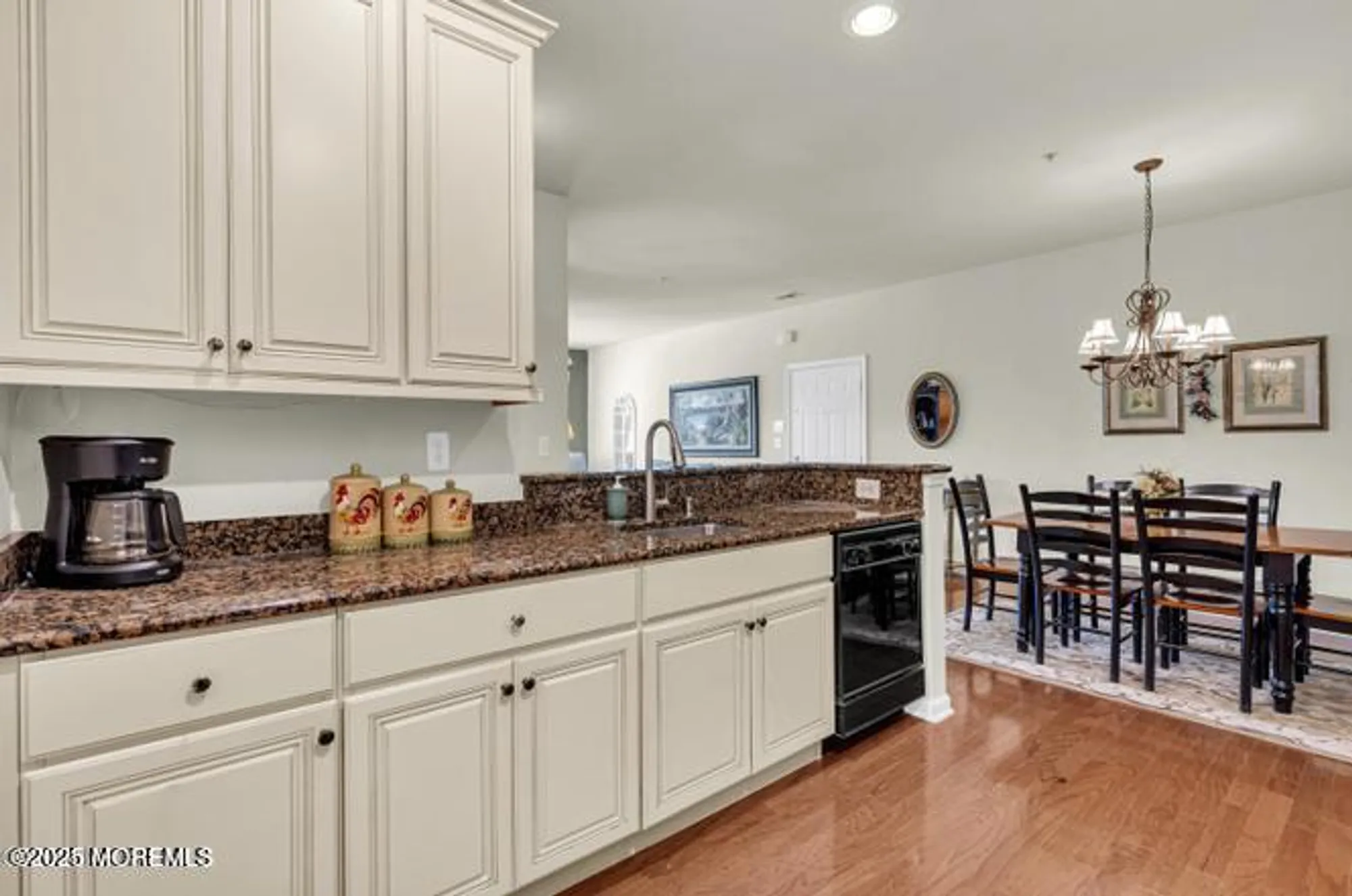 Property Slideshow image 20 of 48 | 629 sophee ln, Lakewood, NJ, 08701