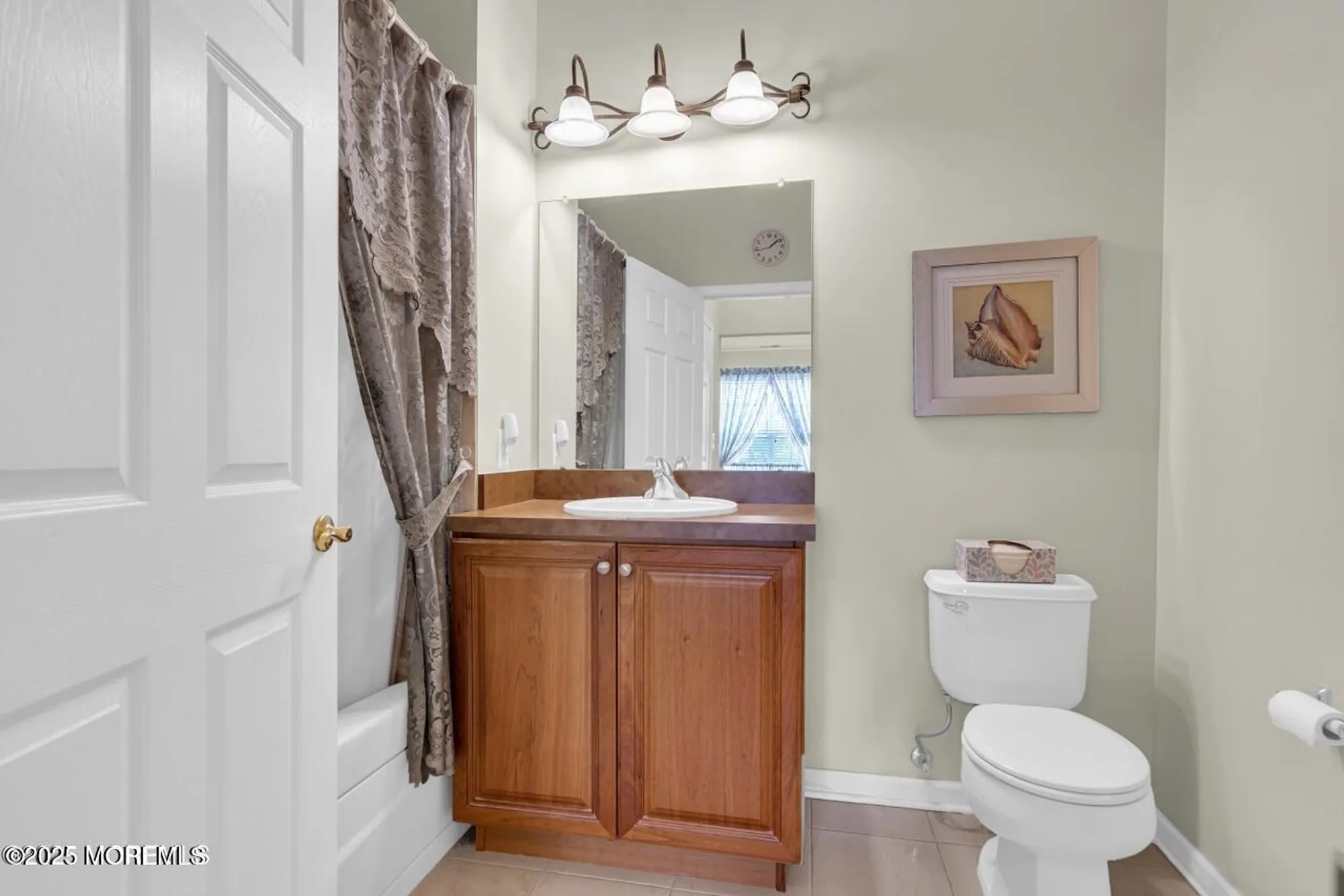 Property Slideshow image 28 of 48 | 629 sophee ln, Lakewood, NJ, 08701