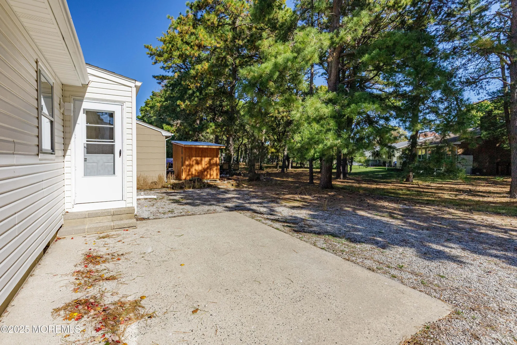 Property Slideshow image 28 of 39 | 30 zeeland dr, Toms River, NJ, 08757