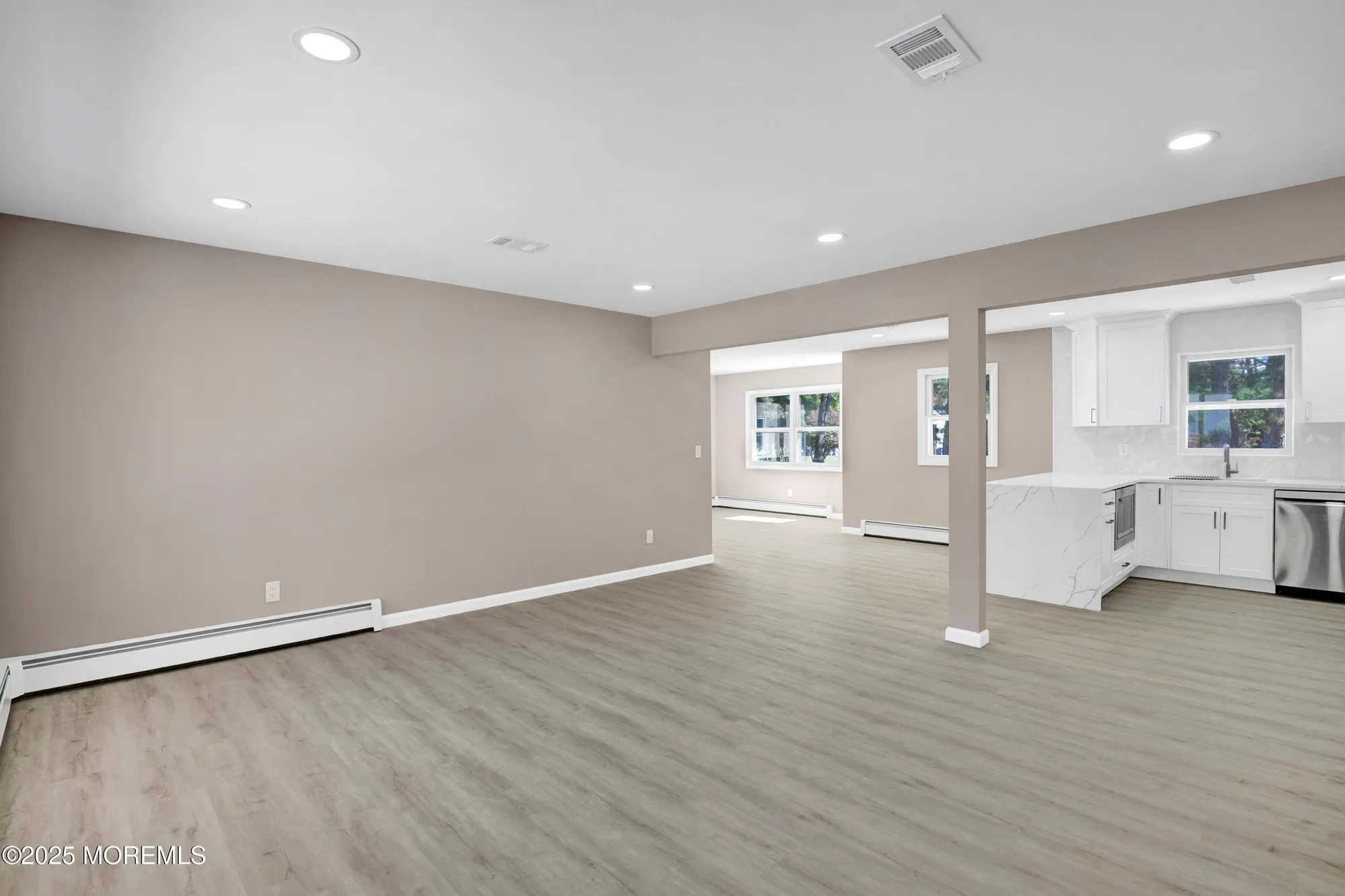 Property Slideshow image 7 of 39 | 30 zeeland dr, Toms River, NJ, 08757