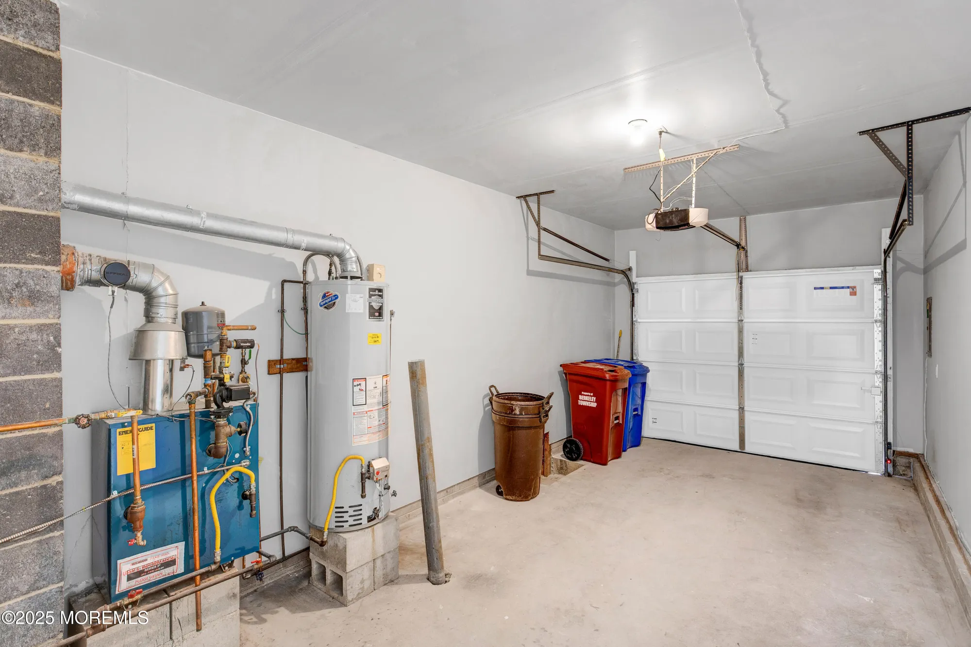 Property Slideshow image 25 of 39 | 30 zeeland dr, Toms River, NJ, 08757