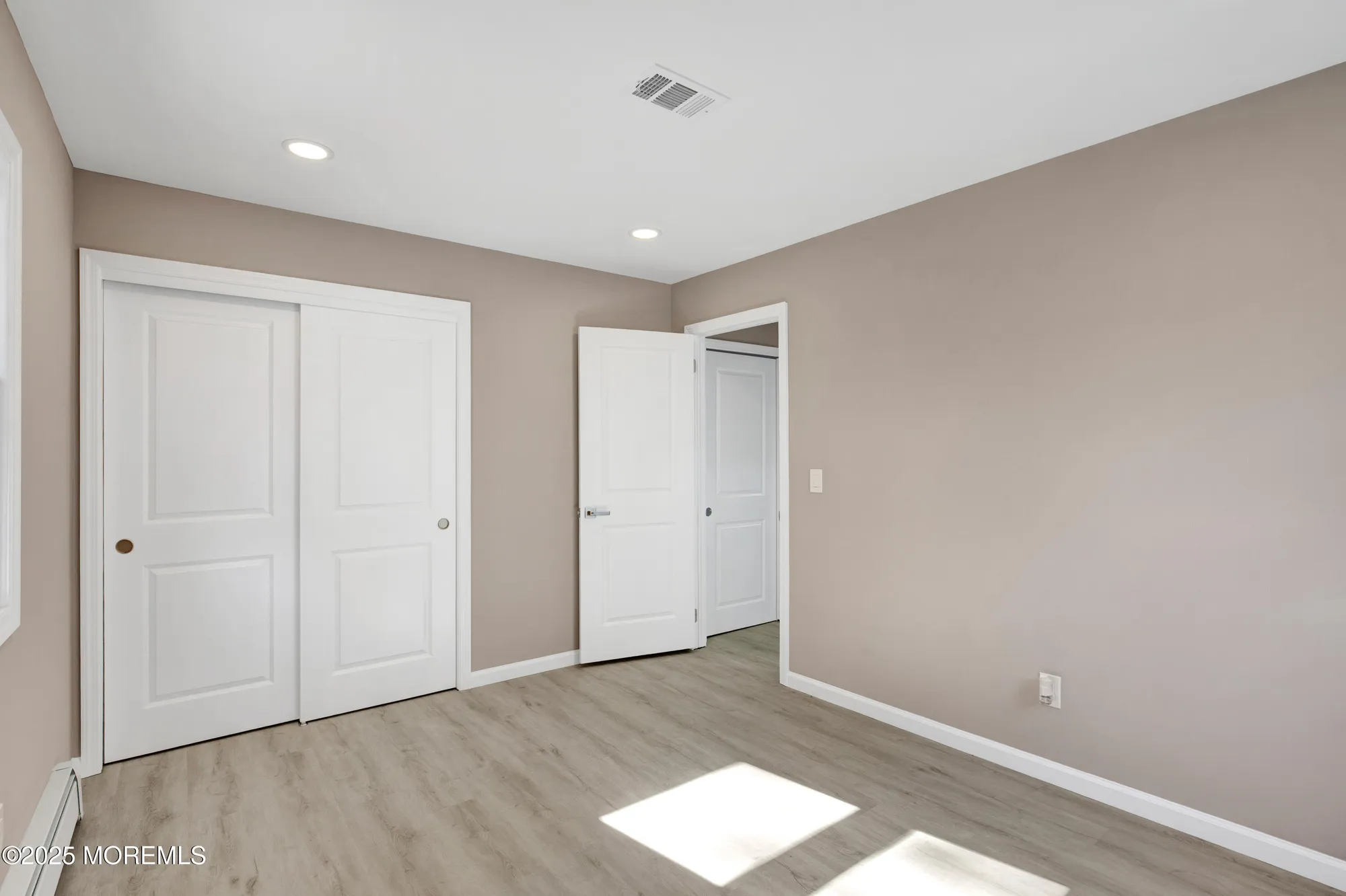 Property Slideshow image 21 of 39 | 30 zeeland dr, Toms River, NJ, 08757