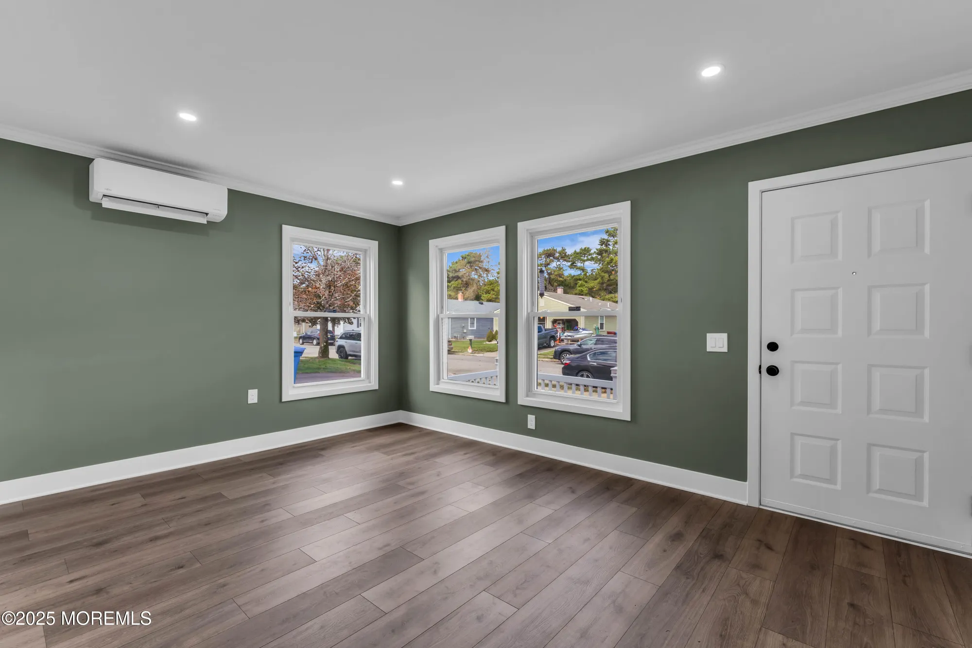 Property Slideshow image 5 of 26 | 94 troumaka st, Toms River, NJ, 08757