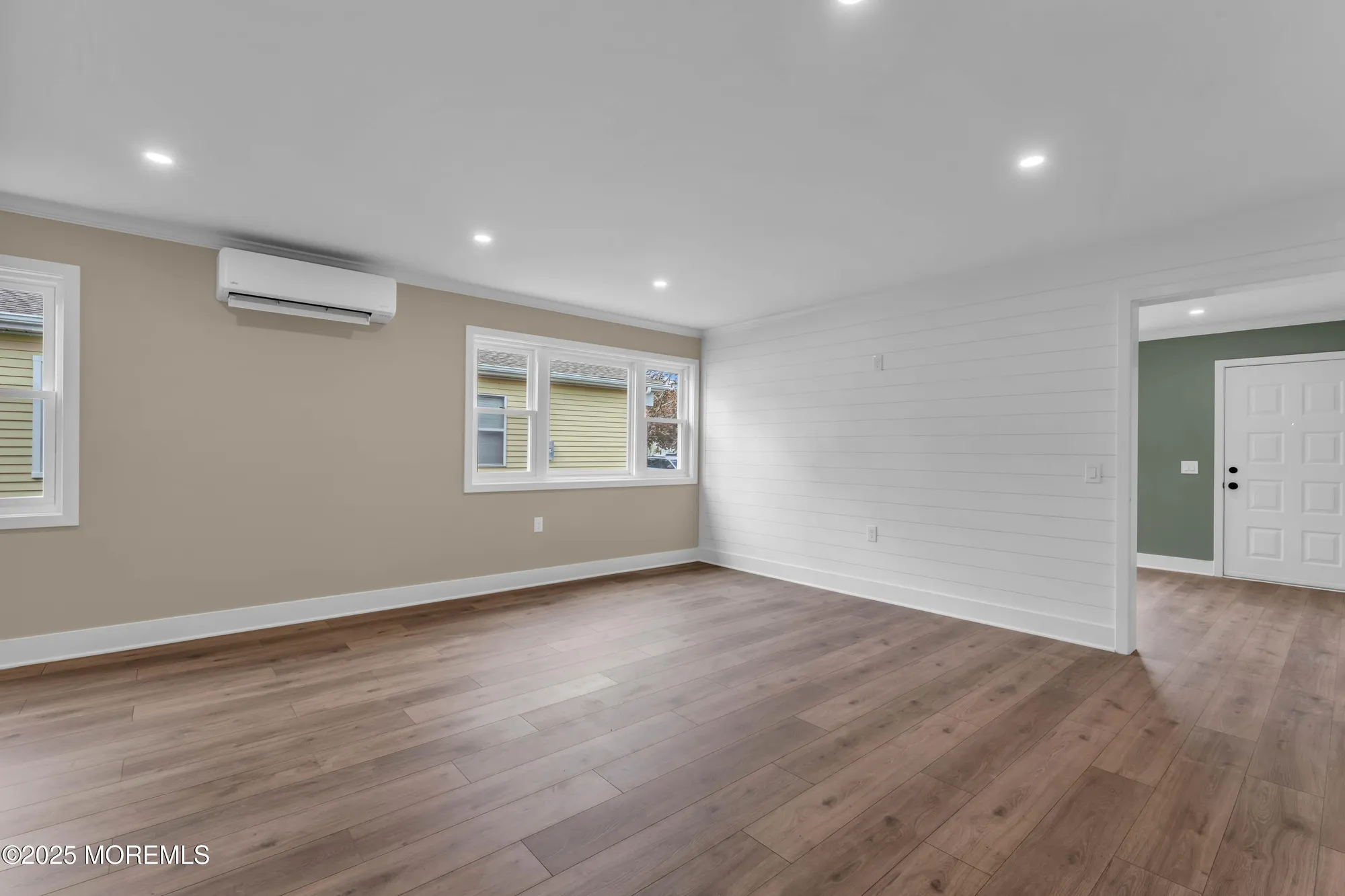 Property Slideshow image 9 of 26 | 94 troumaka st, Toms River, NJ, 08757