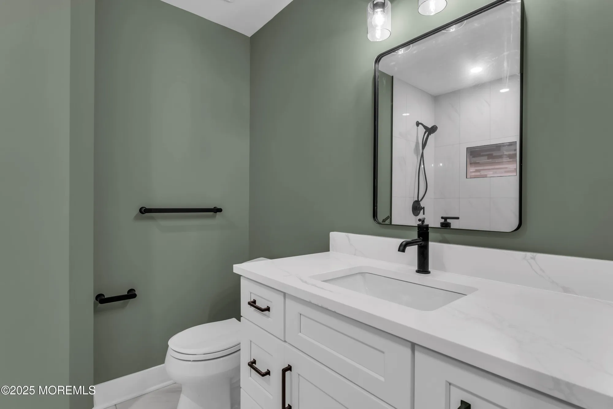 Property Slideshow image 20 of 26 | 94 troumaka st, Toms River, NJ, 08757