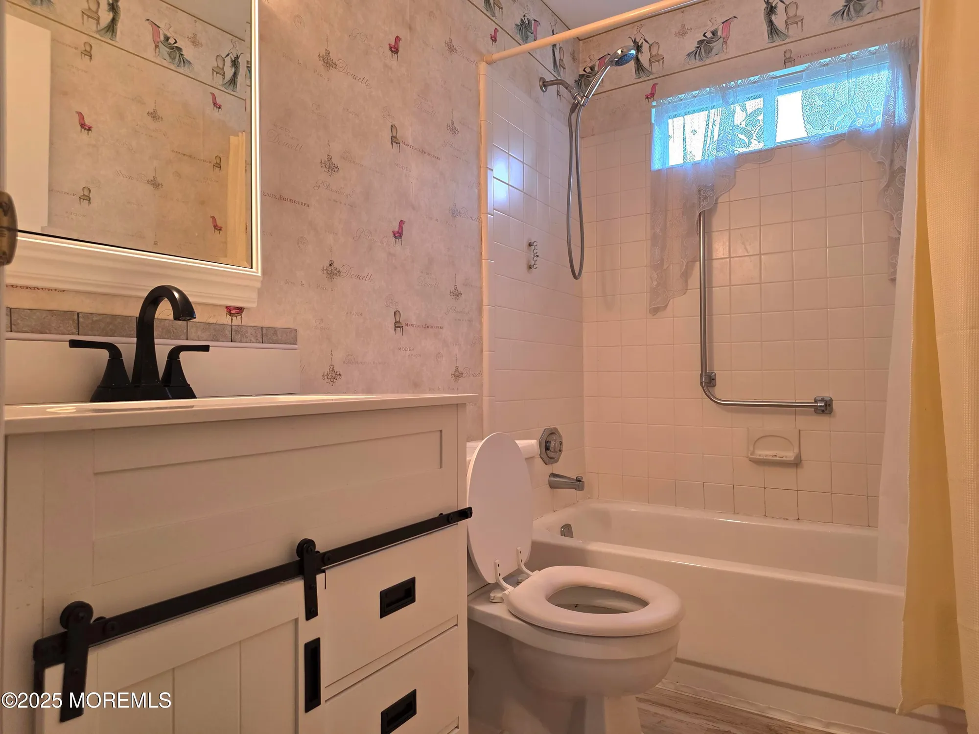 Property Slideshow image 24 of 33 | 490b new castle ct, Manchester, NJ, 08759