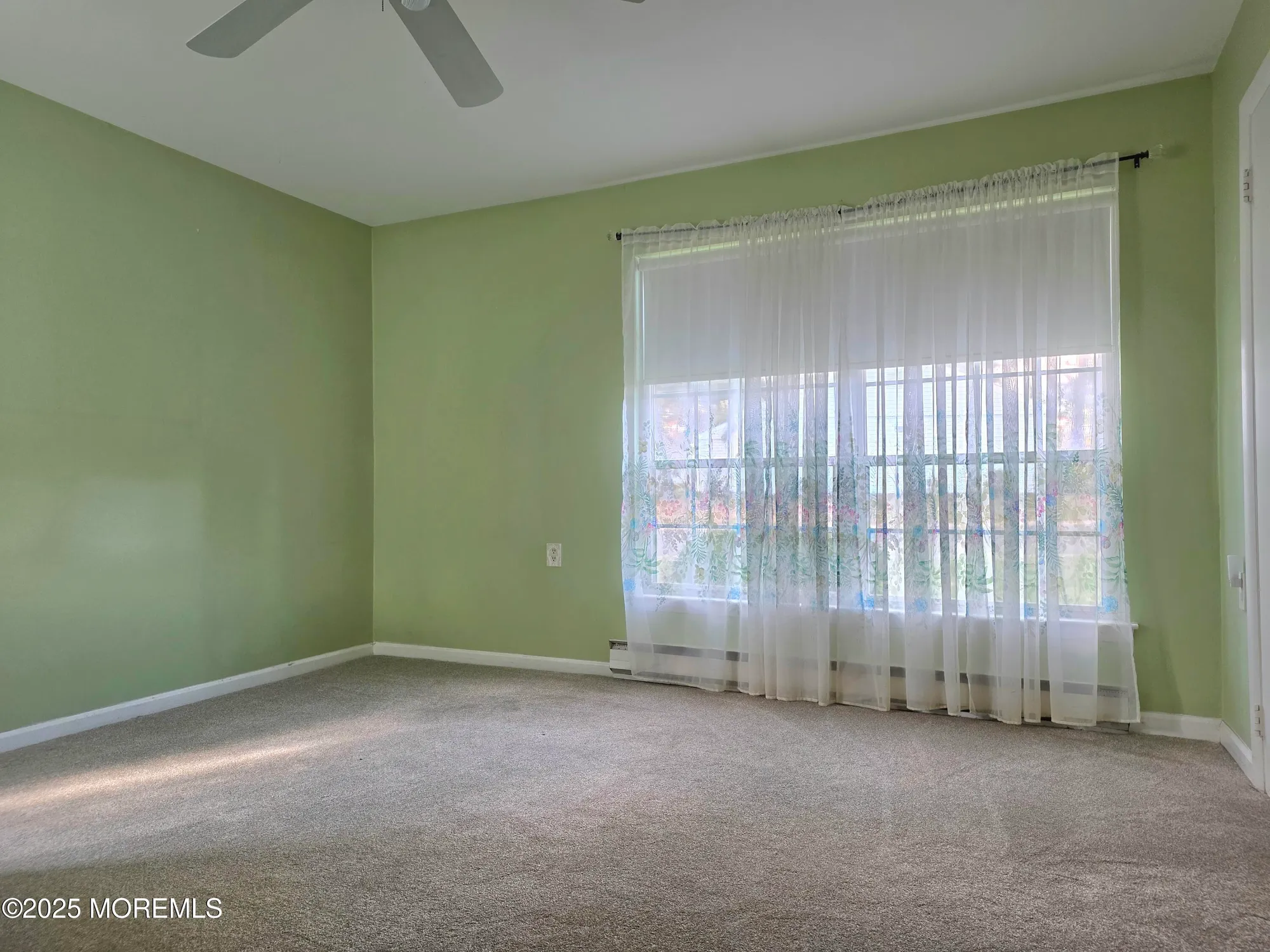 Property Slideshow image 19 of 33 | 490b new castle ct, Manchester, NJ, 08759