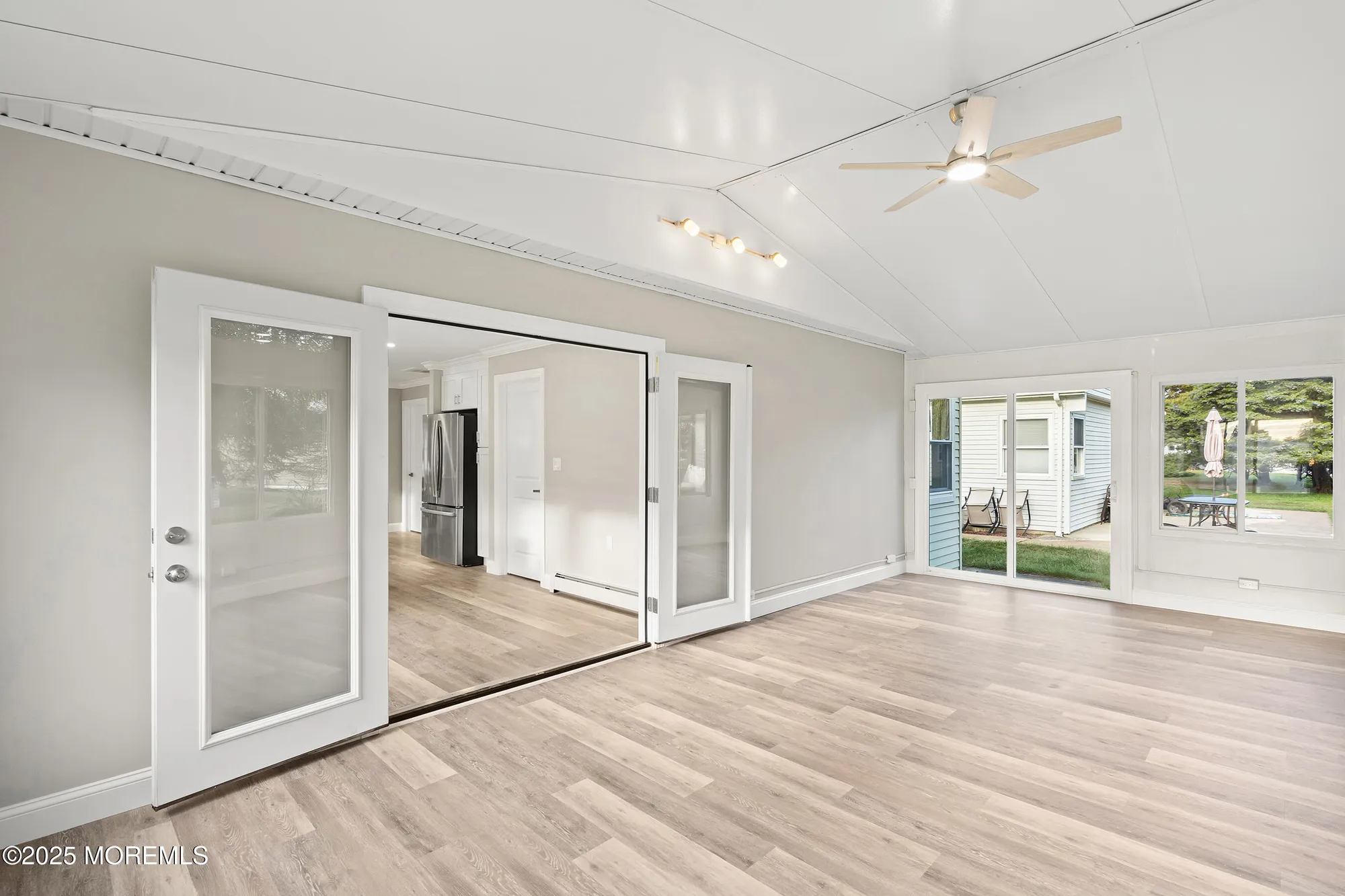 Property Slideshow image 13 of 37 | 18 banning ct, Toms River, NJ, 08757