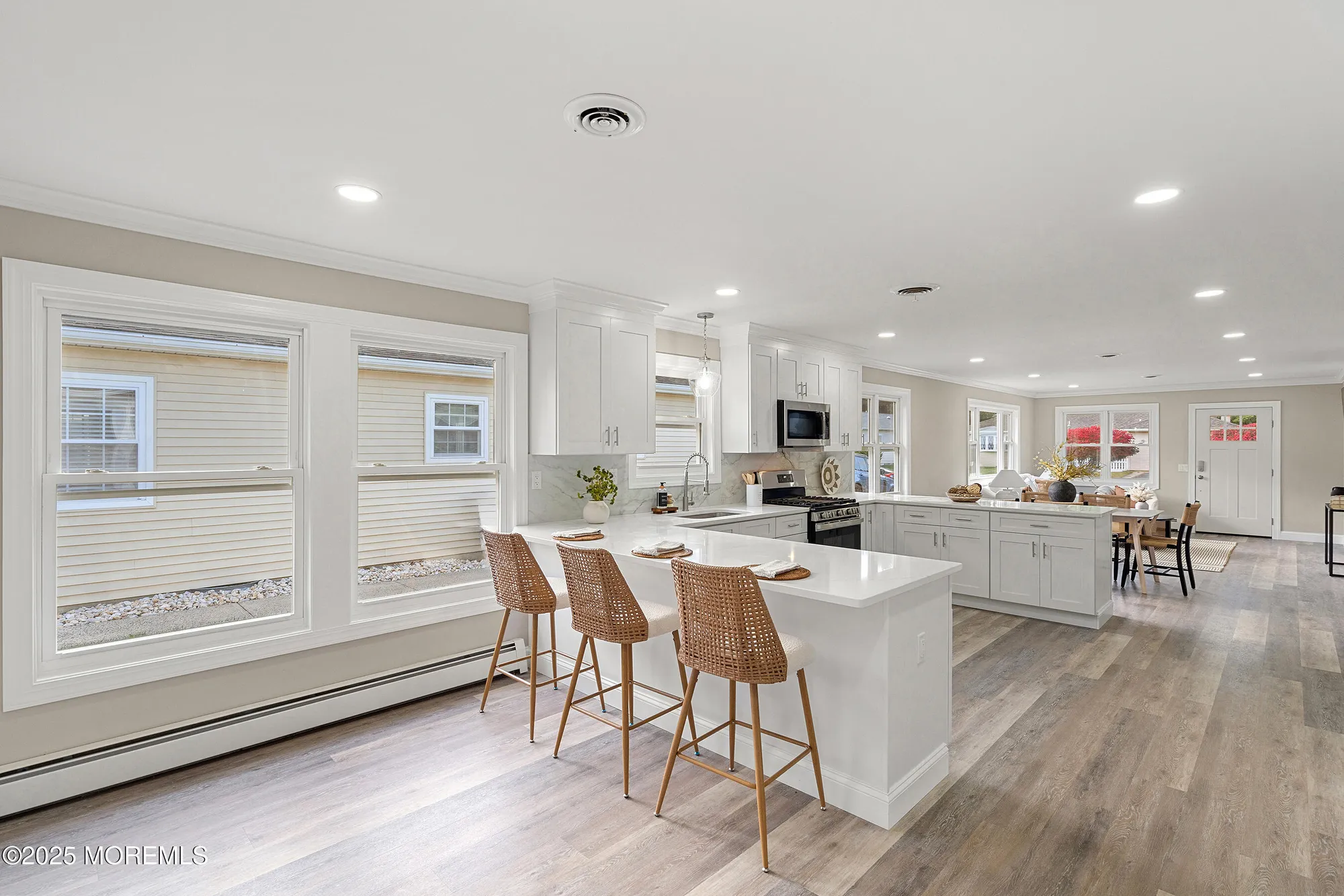 Property Slideshow image 10 of 37 | 18 banning ct, Toms River, NJ, 08757