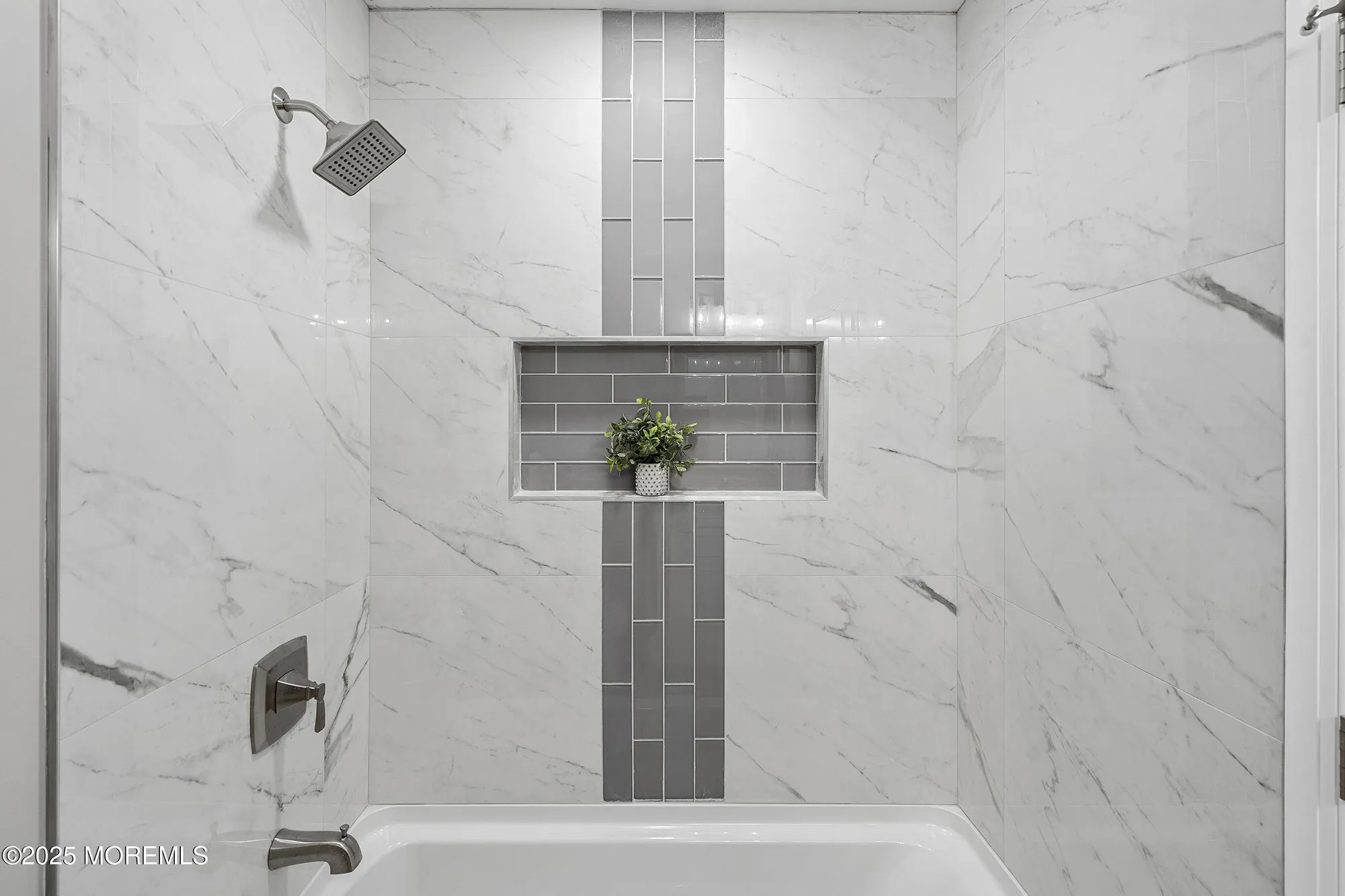 Property Slideshow image 21 of 37 | 18 banning ct, Toms River, NJ, 08757