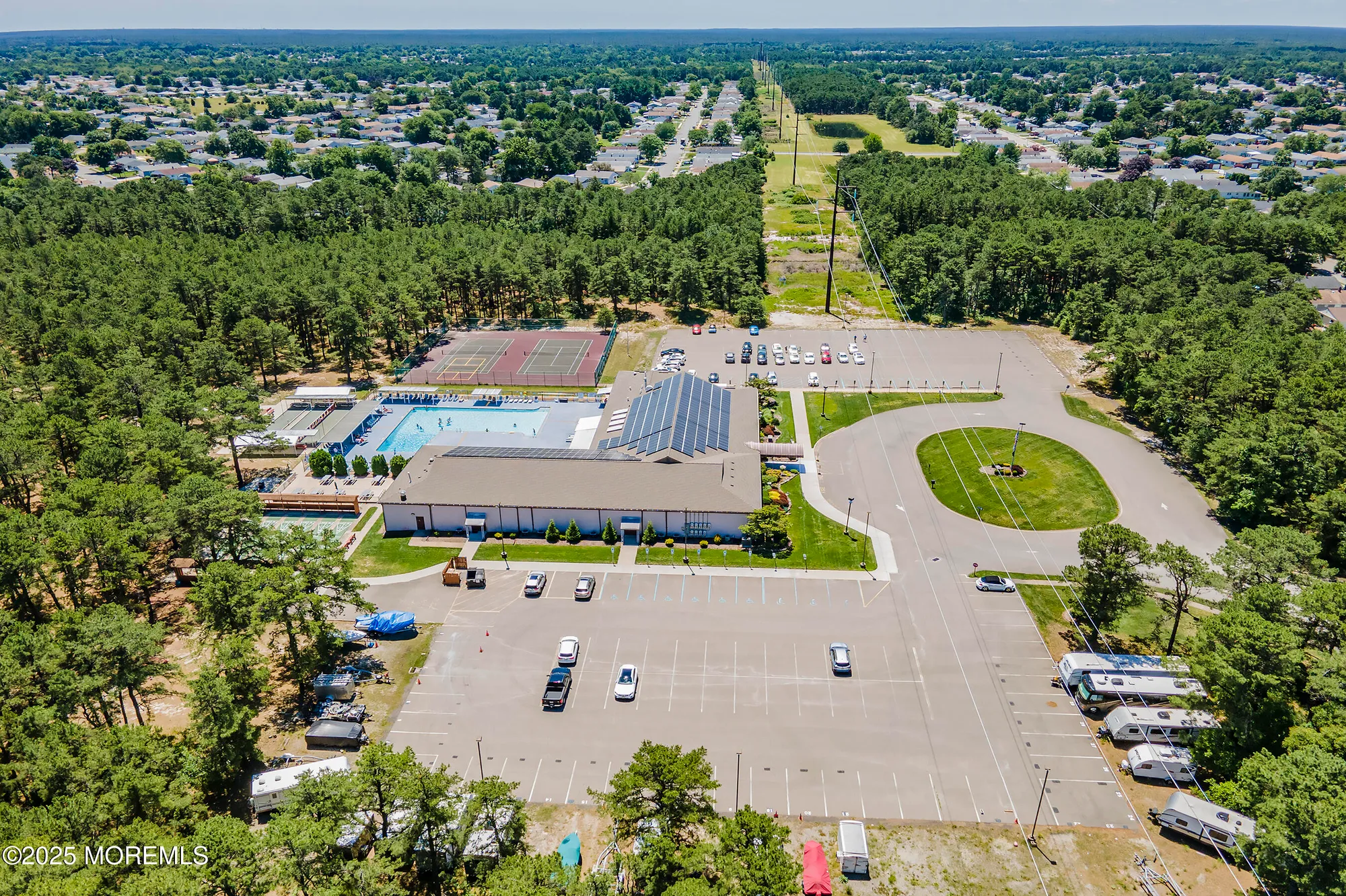 Property Slideshow image 28 of 37 | 18 banning ct, Toms River, NJ, 08757