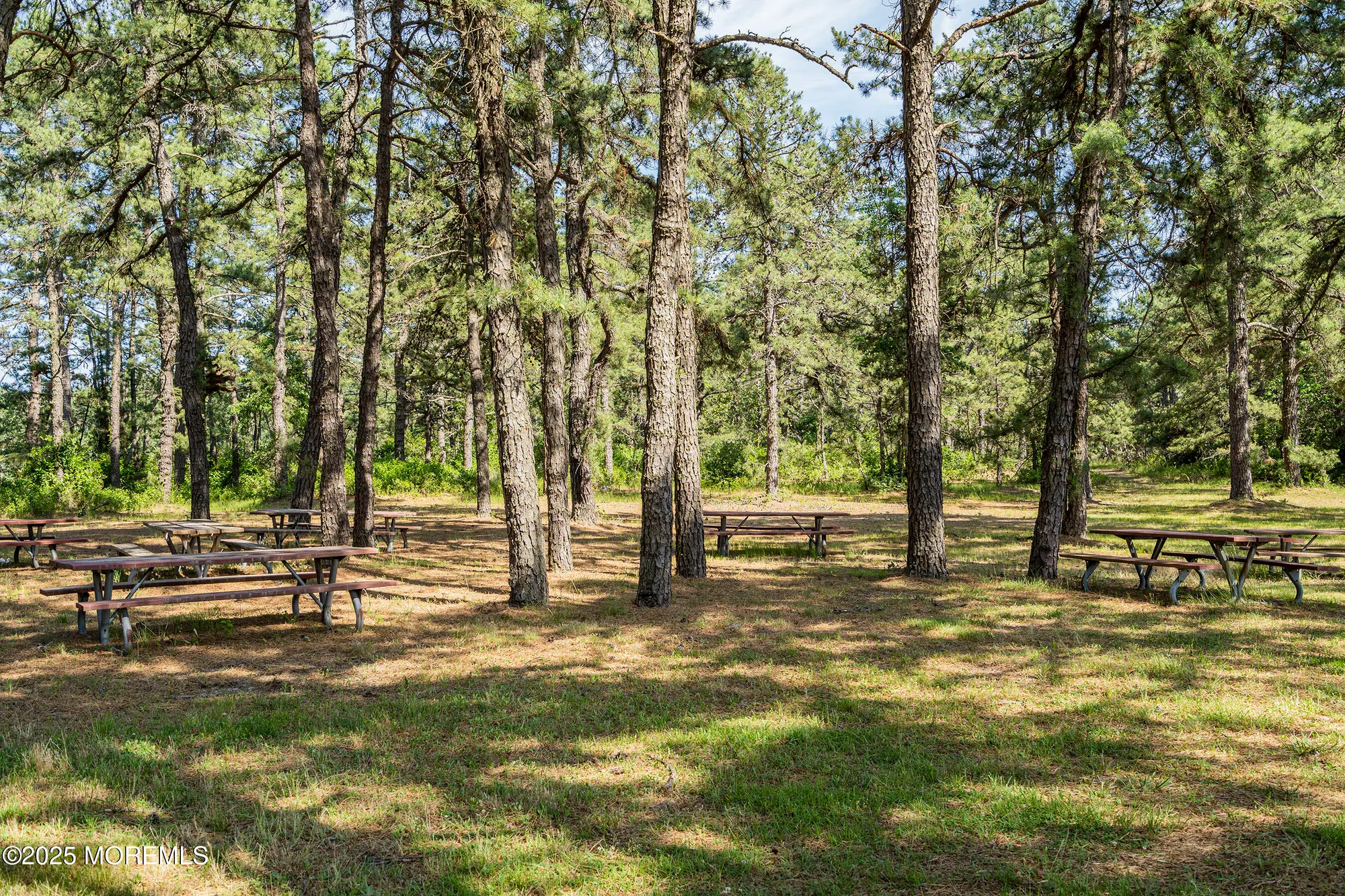 Property Slideshow image 36 of 37 | 18 banning ct, Toms River, NJ, 08757