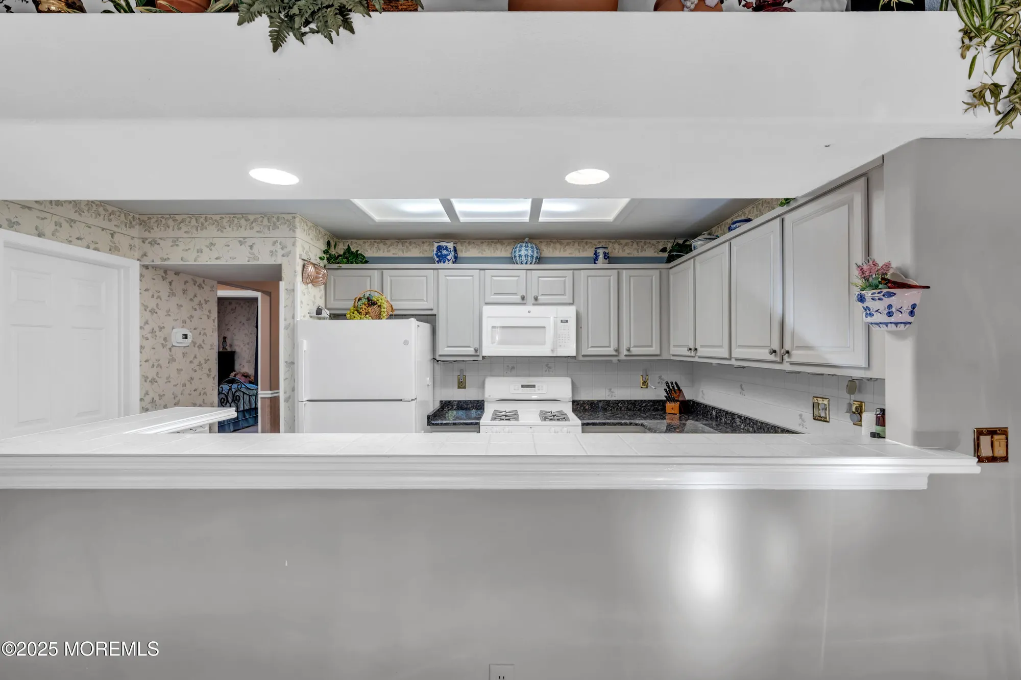 Property Slideshow image 16 of 45 | 1124b thornbury ln, Manchester, NJ, 08759