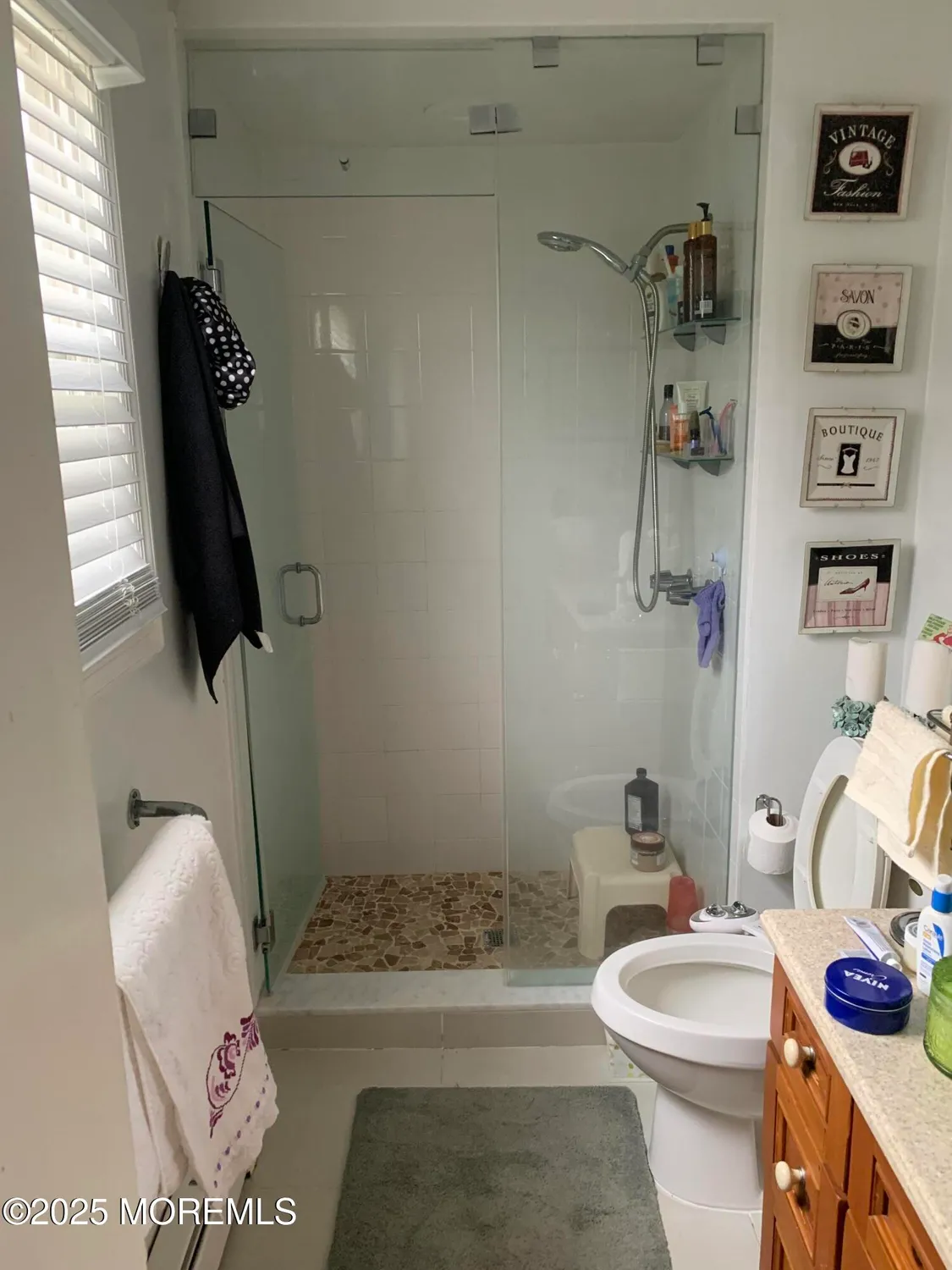 Property Slideshow image 16 of 18 | 87 chesterfield ln, Toms River, NJ, 08757